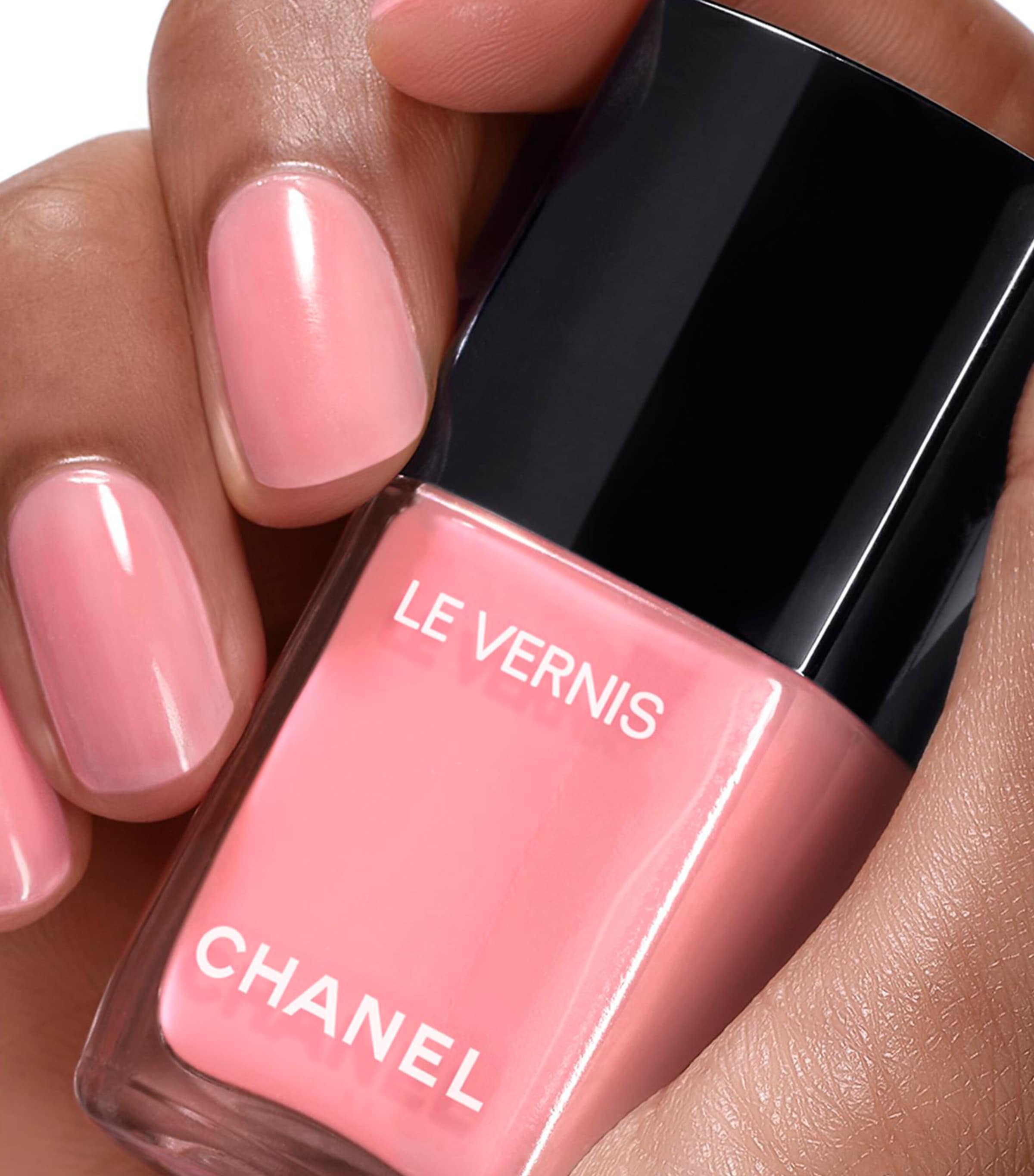 CHANEL LE VERNIS Longwear Nail Colour | Harrods US