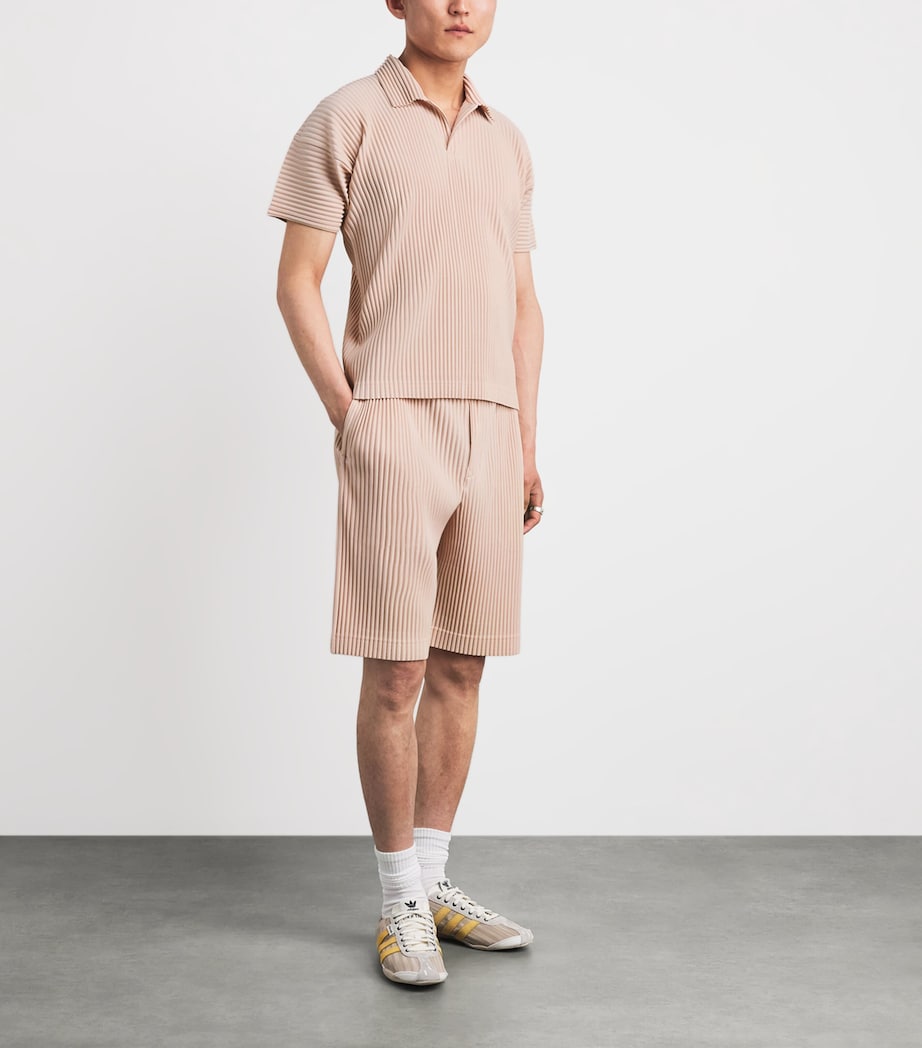 Homme Plissé Issey Miyake Mens Pleated Shorts Natural Wine Red Image 2