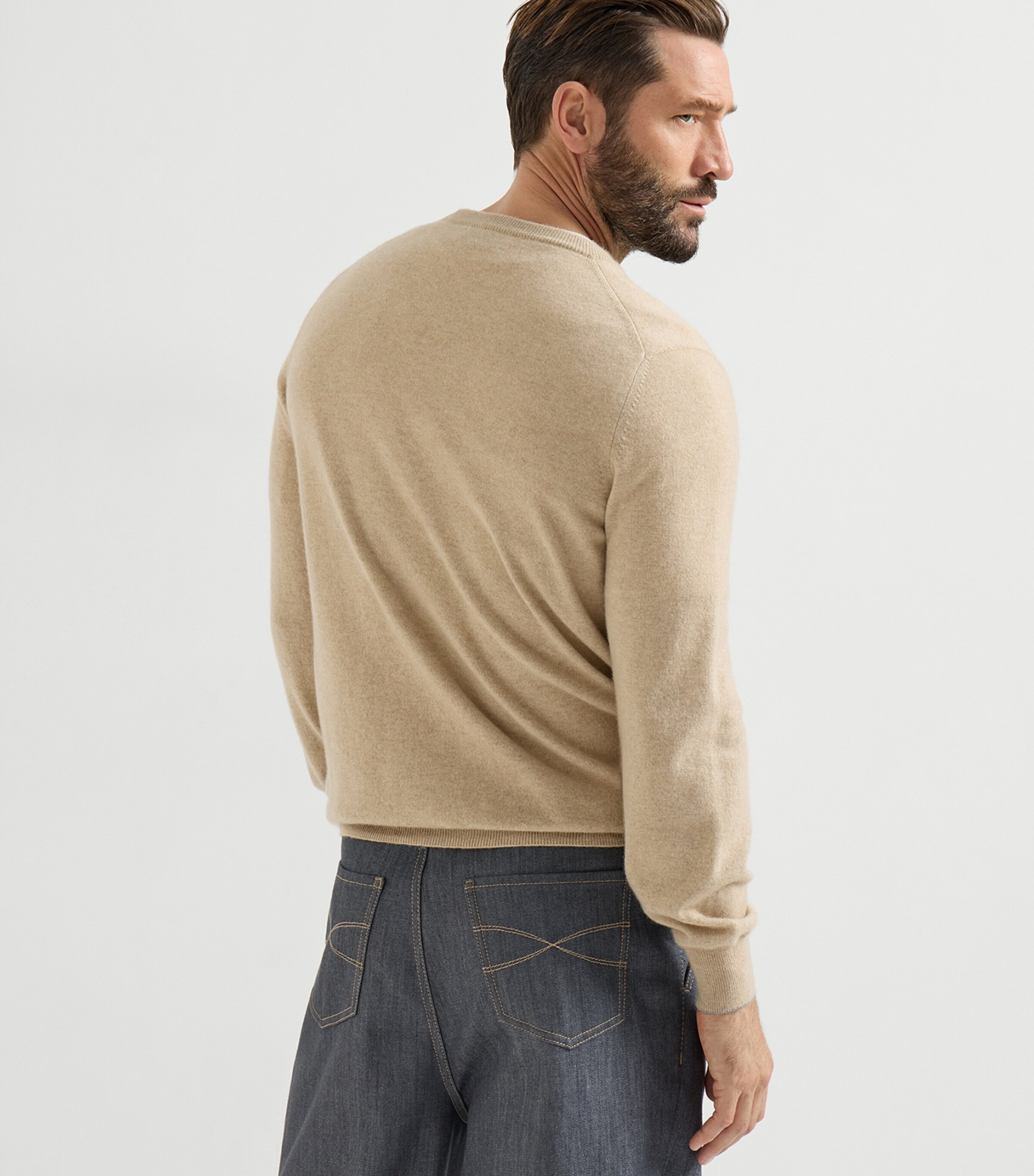 Brunello Cucinelli Mens Cashmere Crew-Neck Sweater Image 4