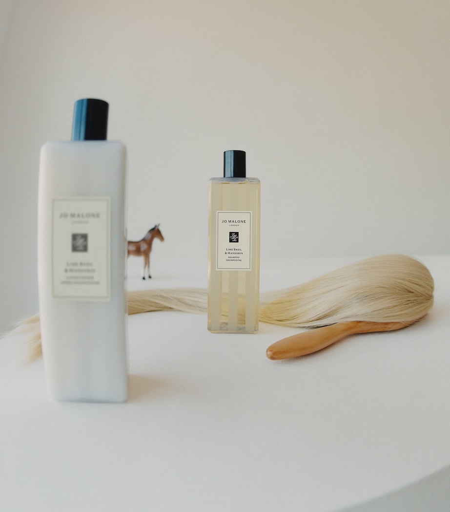Lime Basil & Mandarin Shampoo (250ml) NO COLOUR Image 4