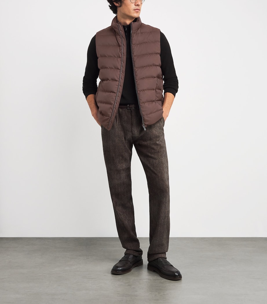 Down Quilted Gilet 8800 FONDENTE Image 2