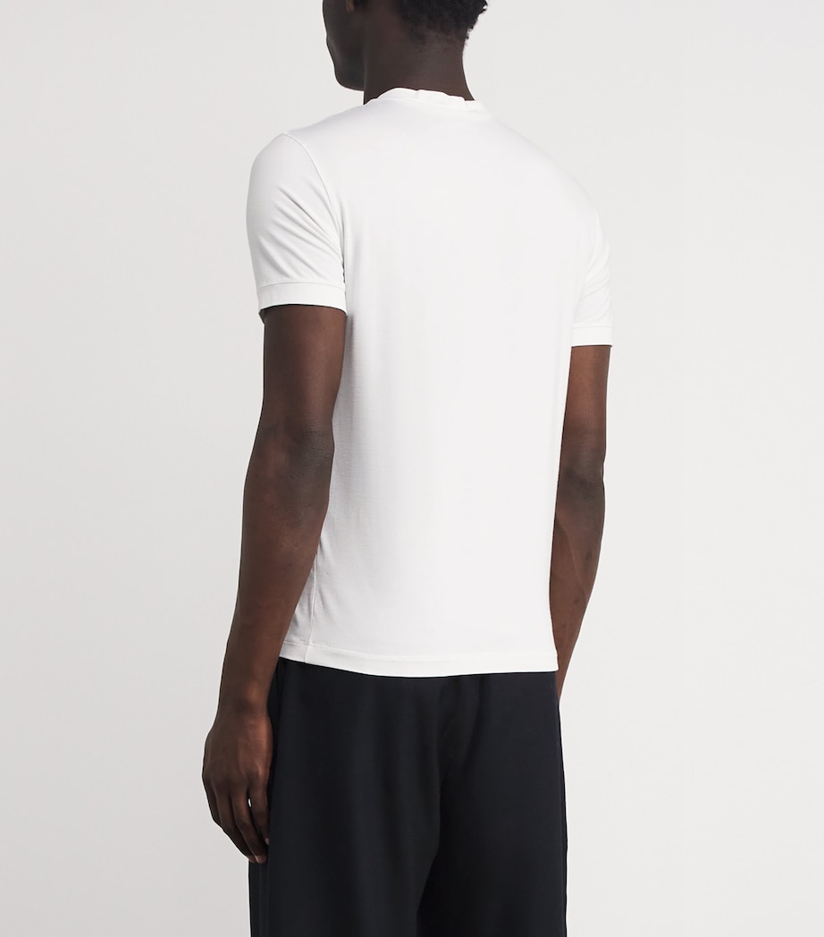 Crew-Neck T-Shirt U090 Image 4