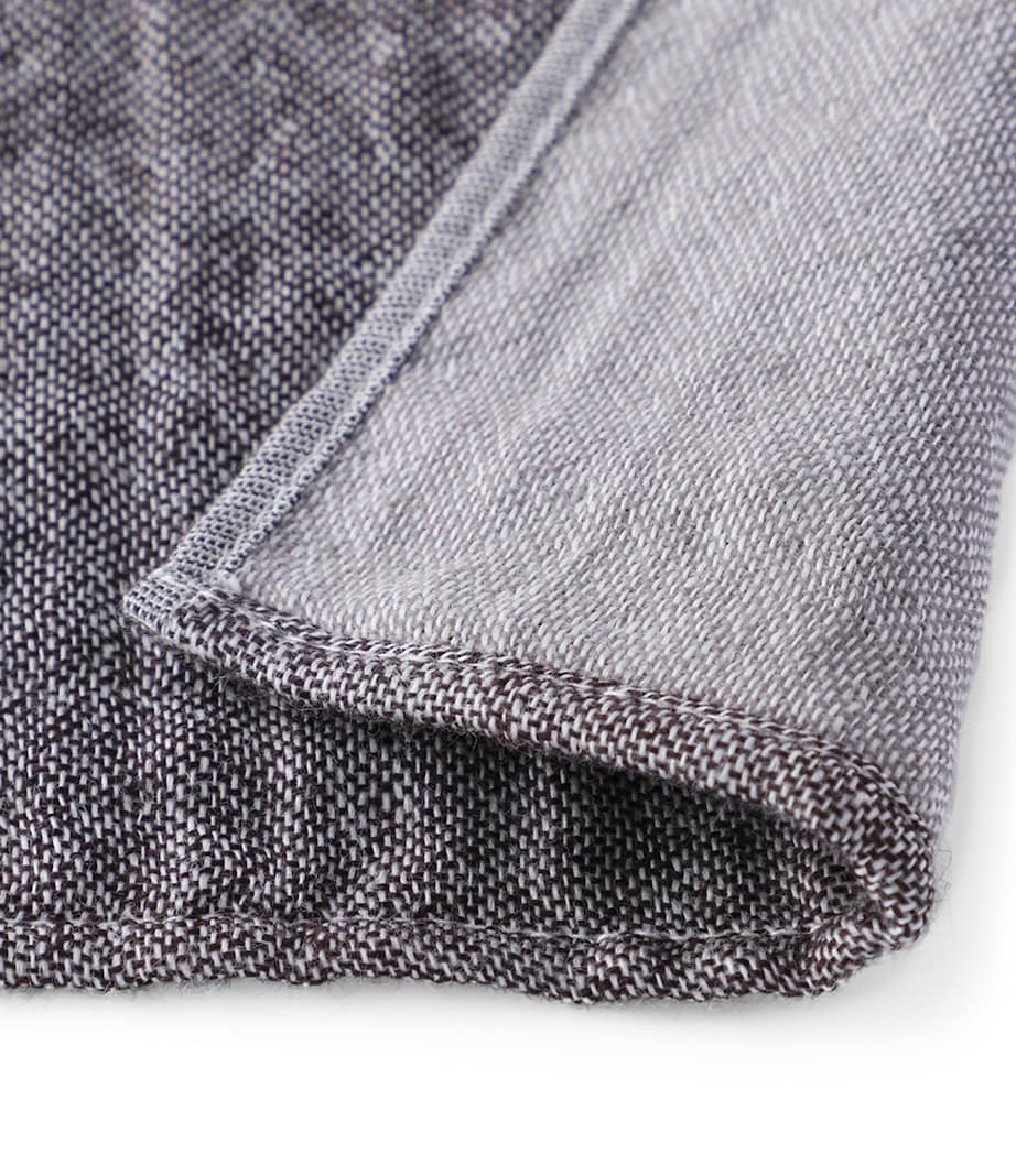 Uchino Marshmallow Gauze Bath Towel (70cm x 140cm) Dark Grey Image 2