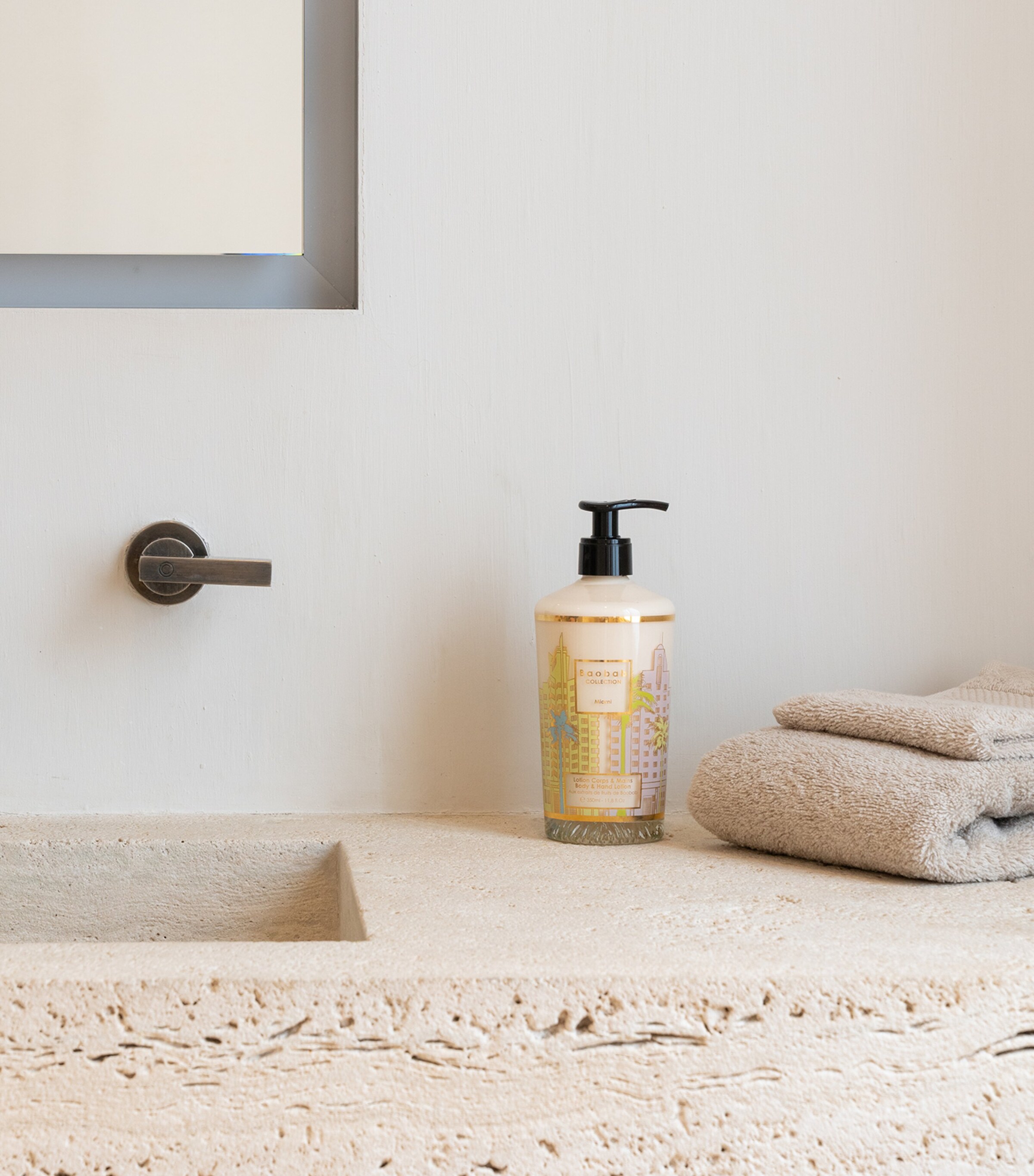 Baobab Collection Miami Body & Hand Lotion (350ml) Multicolour Image 2