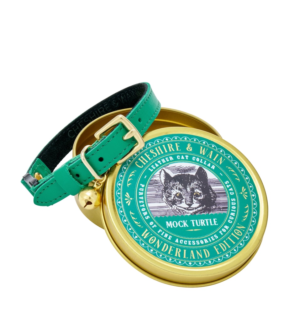 Small Leather Wonderland Cat Collar GREEN Image 1