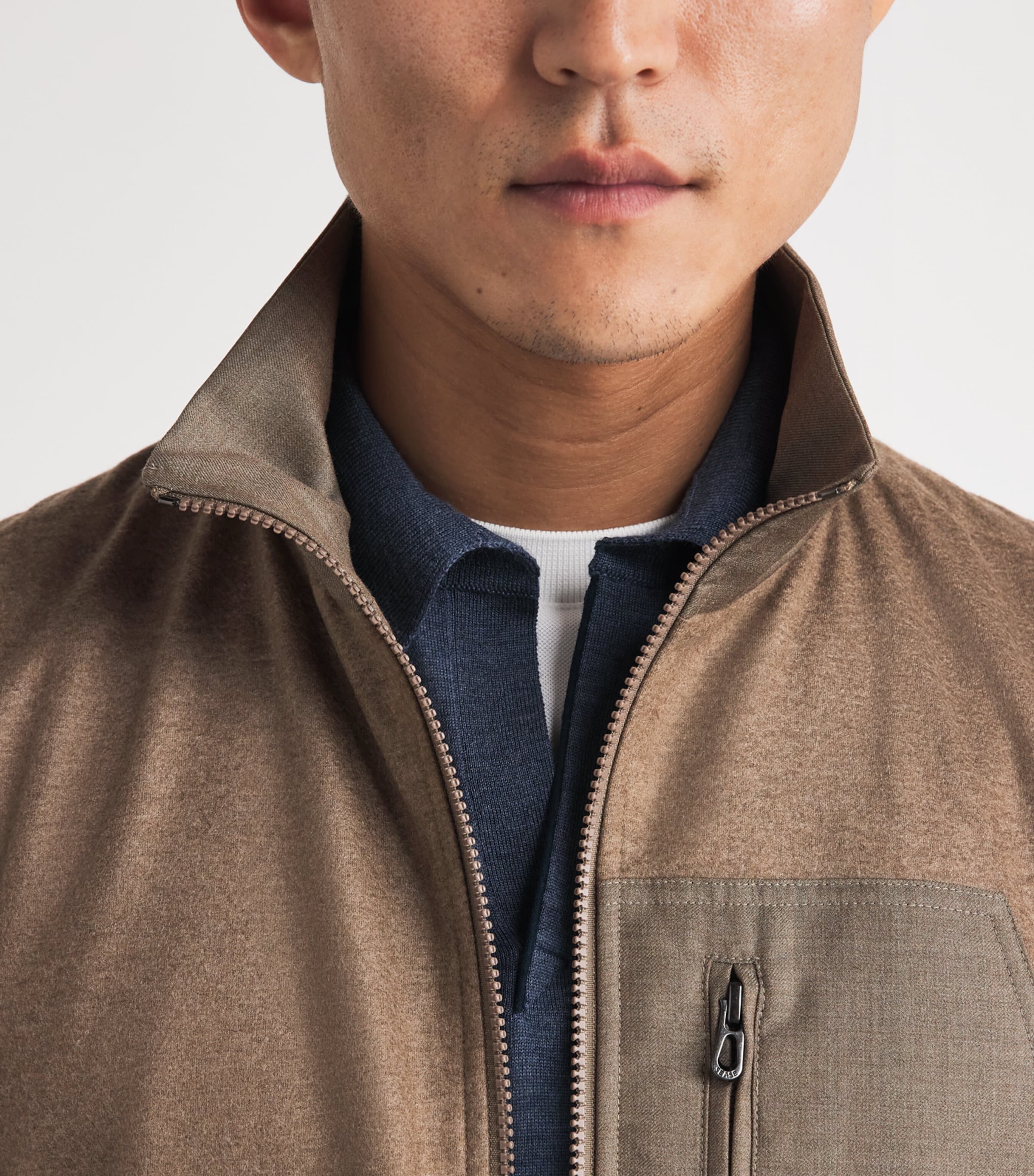 Sease Mens Virgin Wool-Cashmere Explorer Gilet Hazelnut Image 3