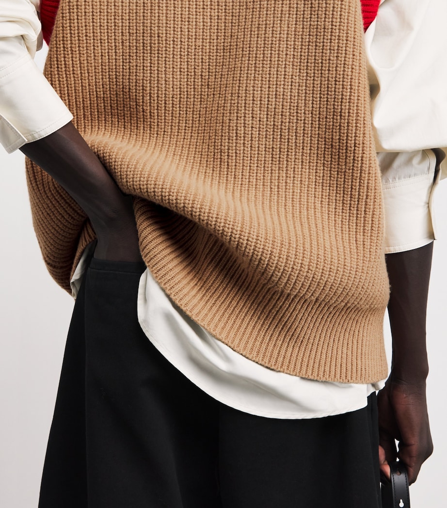 Wool Ami de Coeur Sweater Vest 2801 - CAMEL Image 6