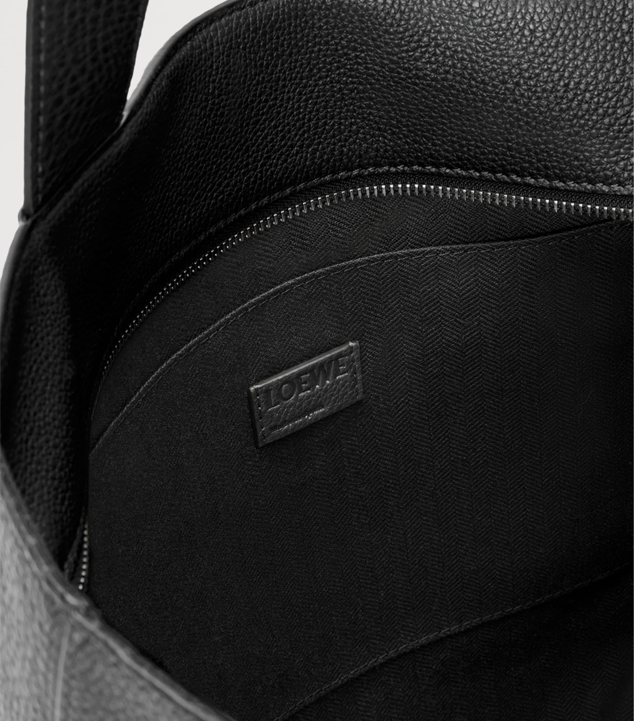 Grained Calfskin Loop Tote Bag BLACK Image 5