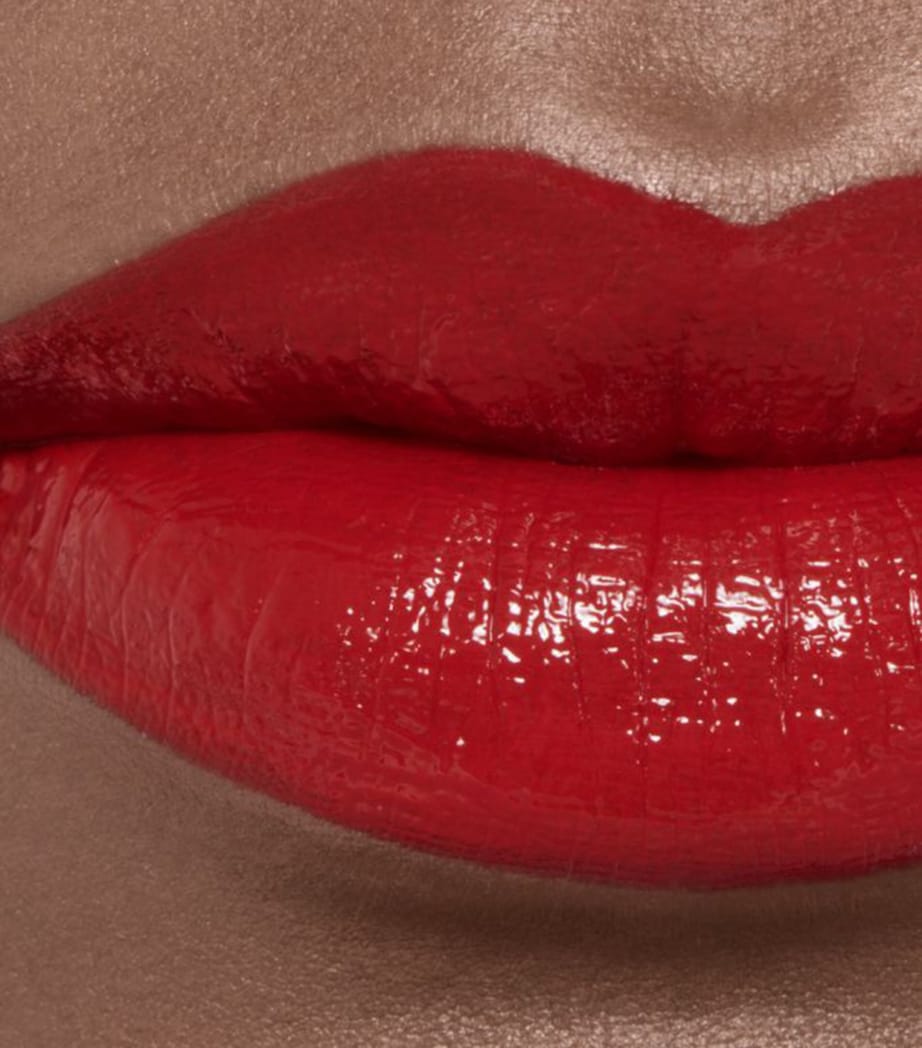 ROUGE ALLURE LAQUE Ultrawear Shine Liquid Lip Colour INVINCIBLE 73 Image 4