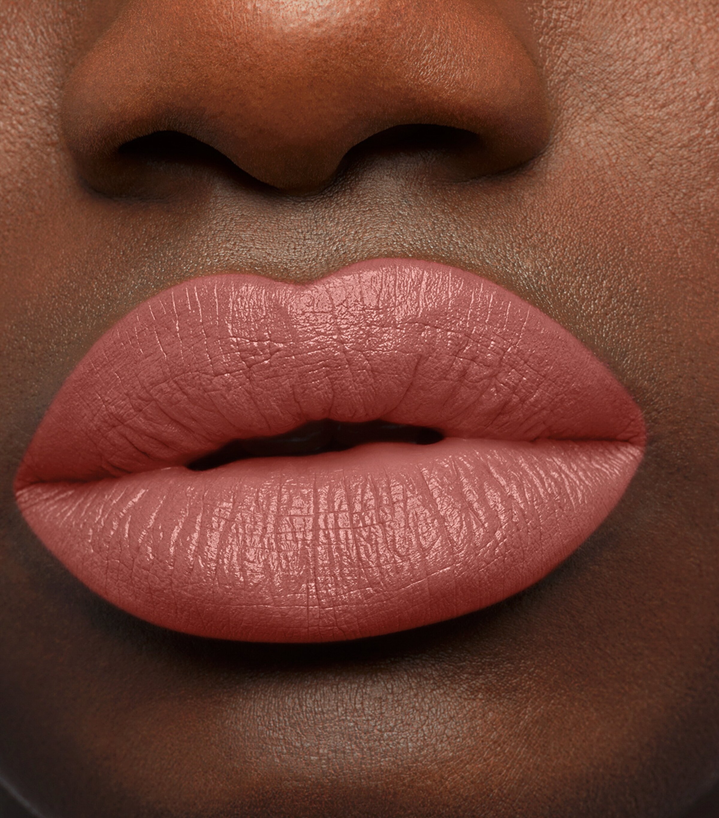 Christian Louboutin Rouge Louboutin Silky Satin On The Go Lipstick Dune Kiss Image 4