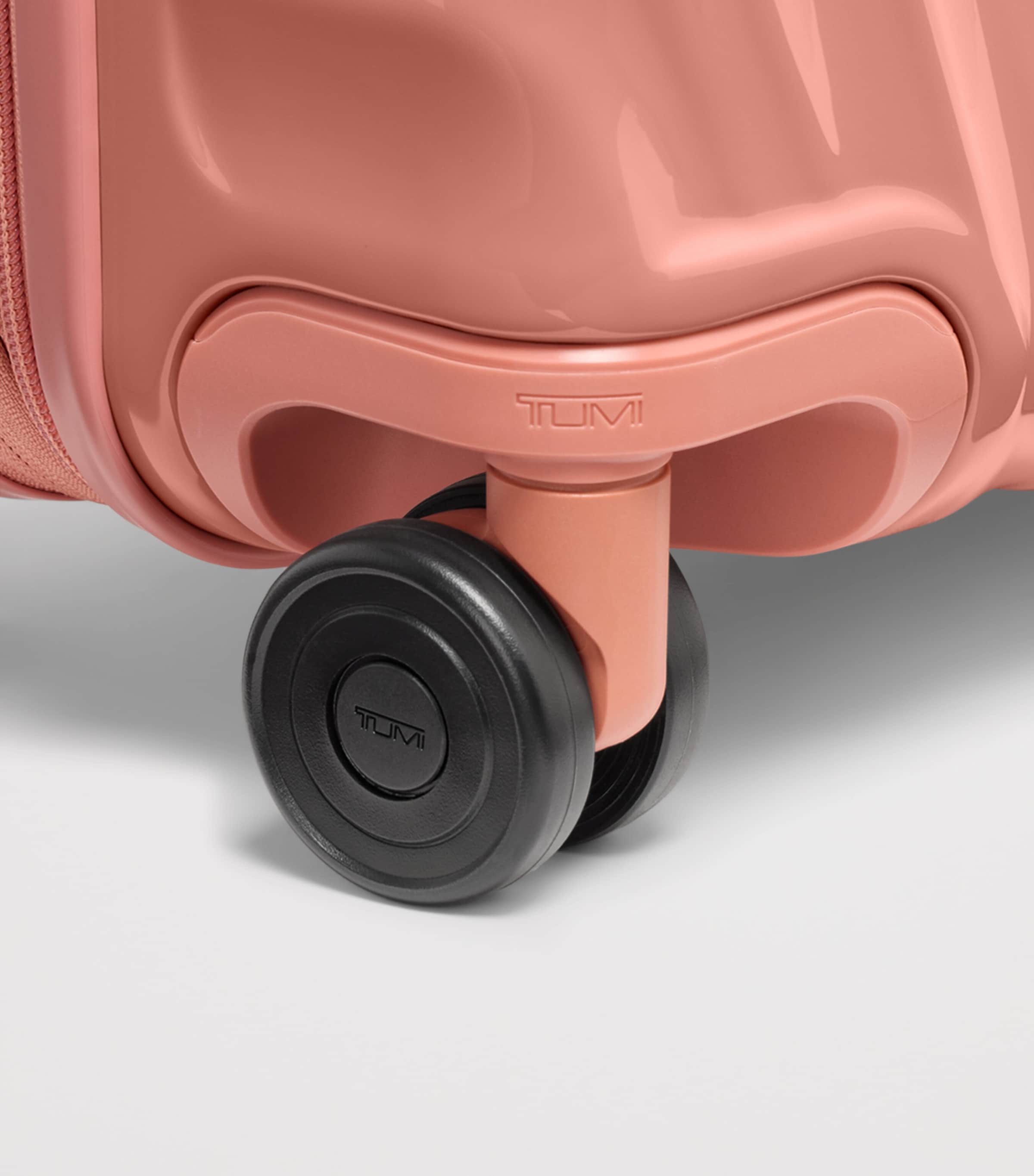 19 Degree Continental Expandable Cabin Suitcase (55cm) PINK CLAY A869 Image 6