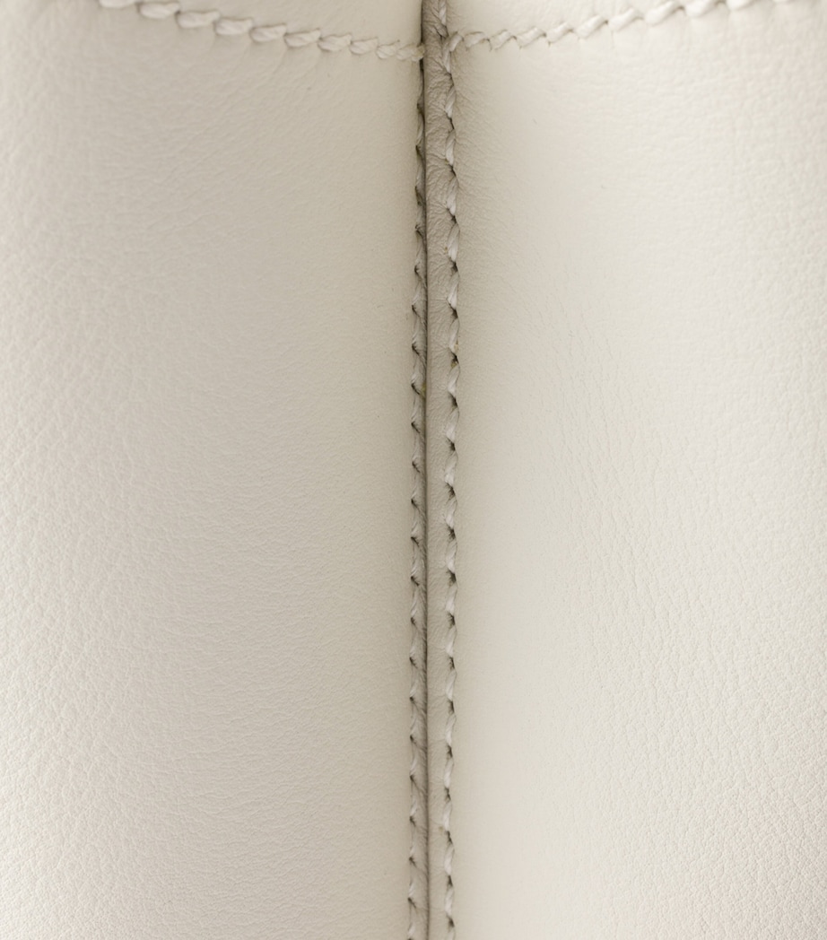 Medium Leather Shoulder Bag F0PG7 Image 9