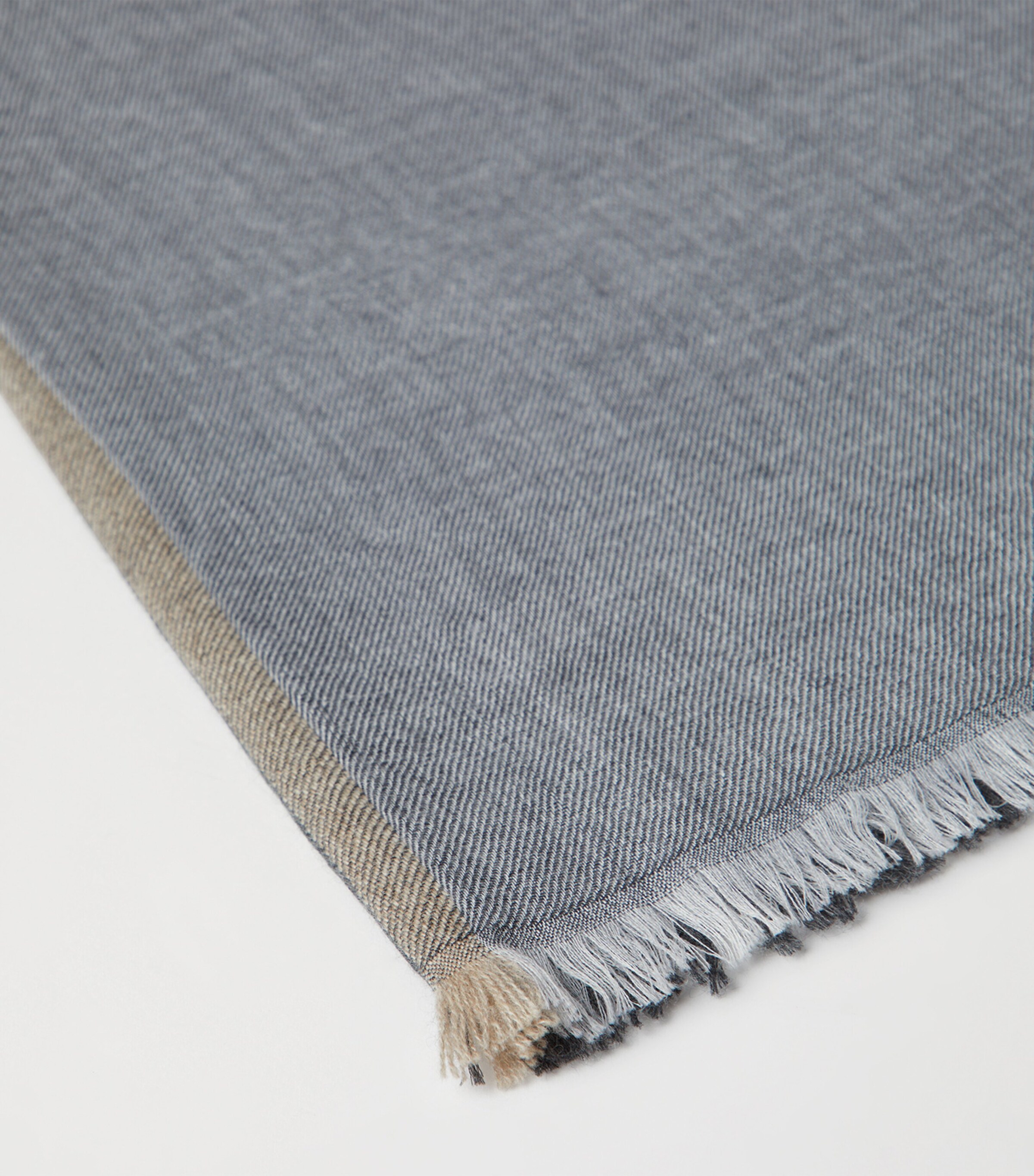 Cashmere-Silk Colour-Block Scarf CW483 Image 3