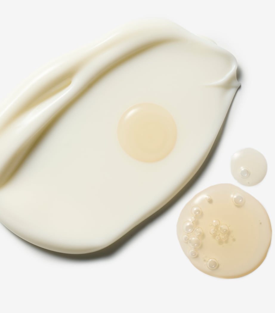 Hydrabronze Tan Drops - Light to Medium (30ml) NO COLOUR Image 2