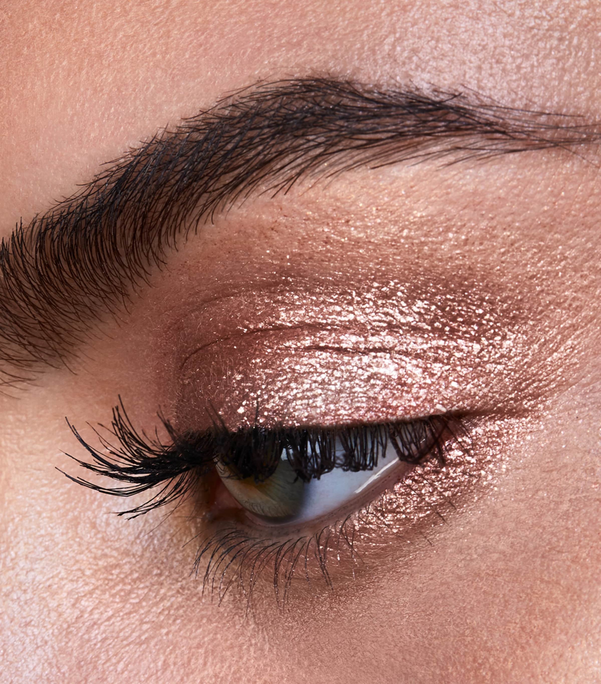 Scattered Light Eyeshadow SMOKE Image 3