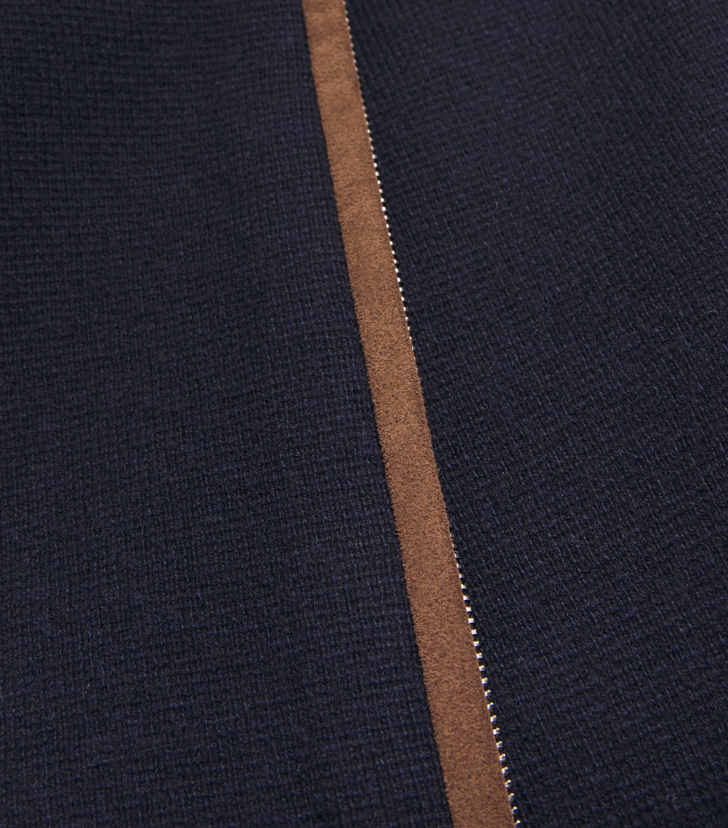 Organic Cashmere Alcantra-Trim Shaftesbury Gilet NAVY Image 5