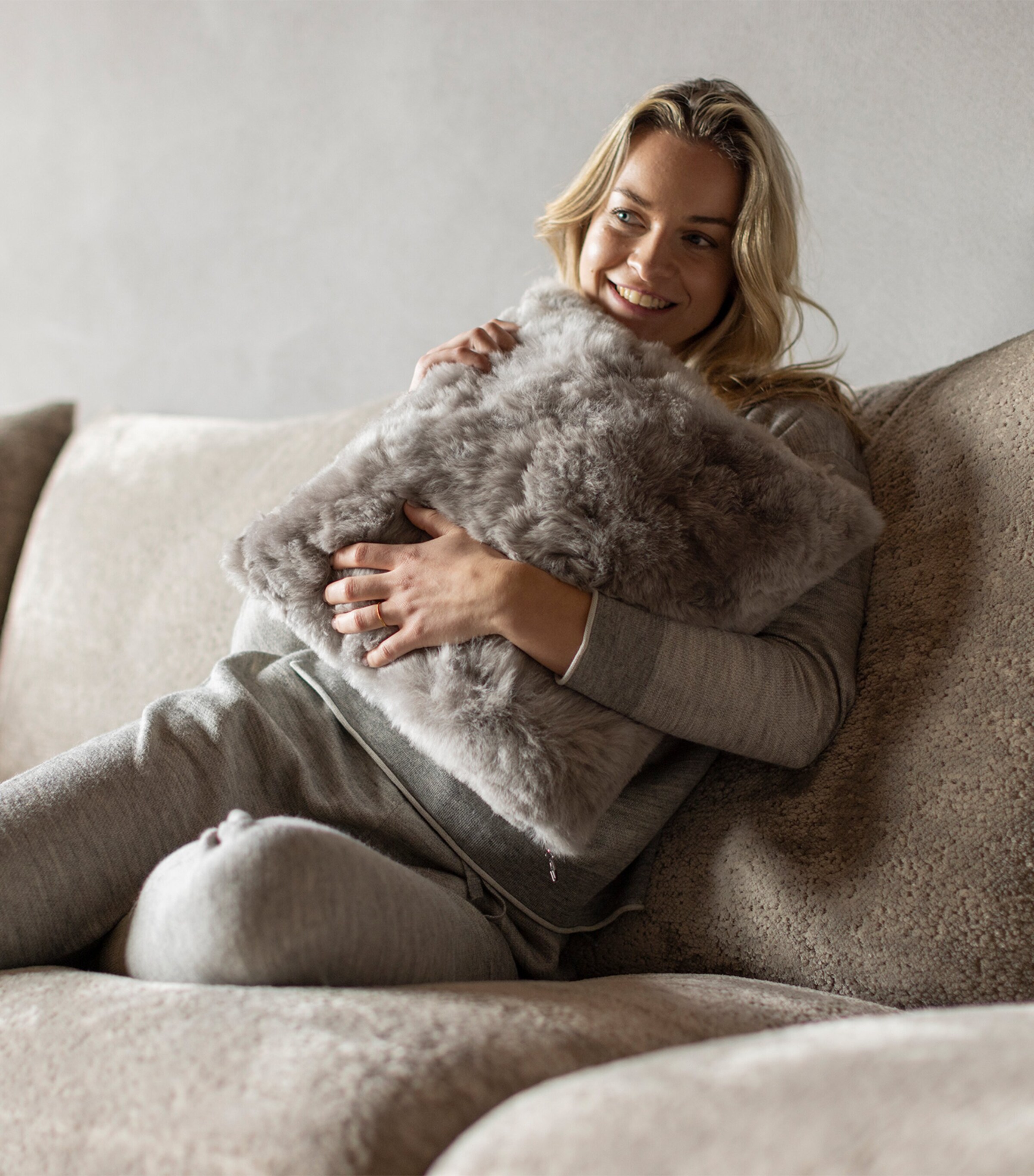 Weich Nube Cushion (50cm x 50cm) Silver Grey Image 3
