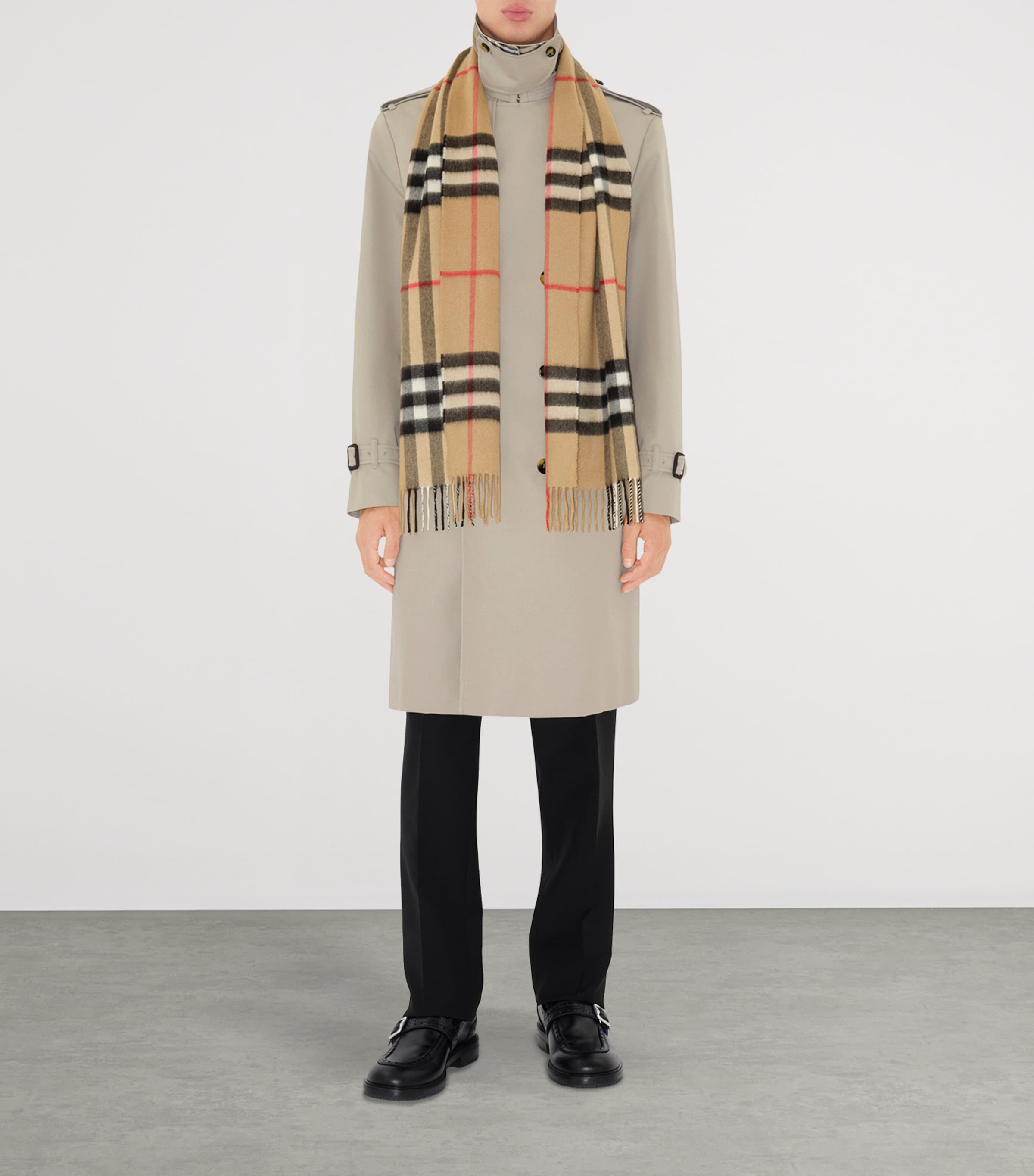 Cashmere Check Scarf ARCHIVE BEIGE Image 3