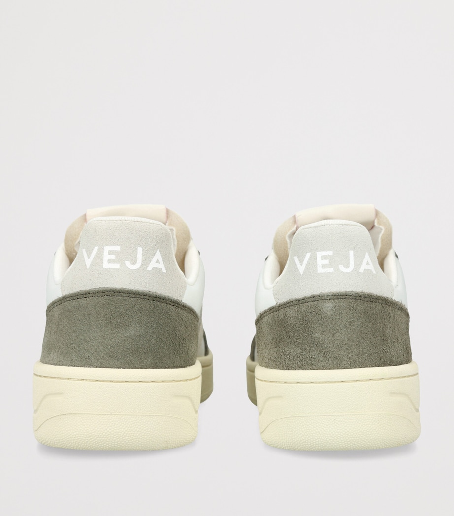 Veja Leather V-82 Sneakers Green Comb Image 2