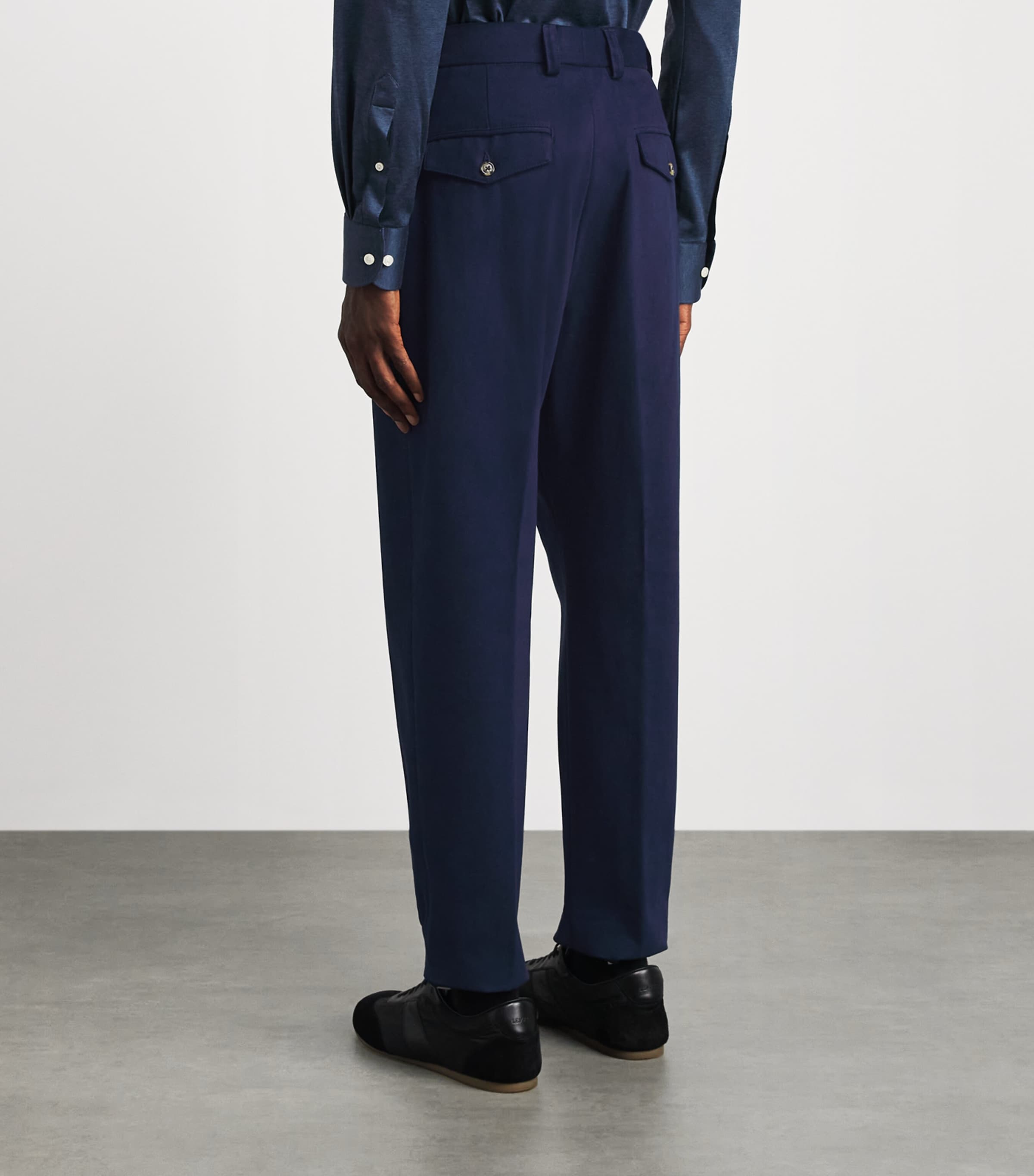 Eleventy Mens Cotton-Cashmere Pleated Straight Trousers Blu Image 5
