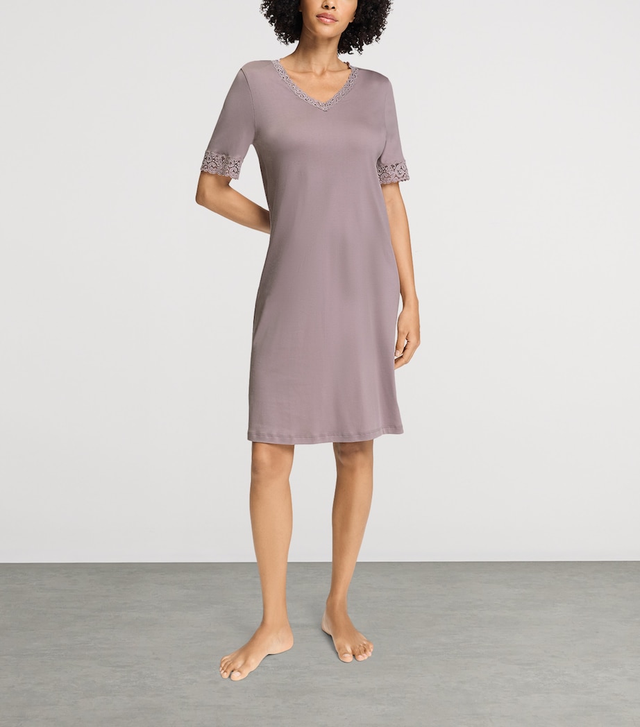 Hanro Womens Lace-Trim Moments Nightdress Stormy Rose Image 2