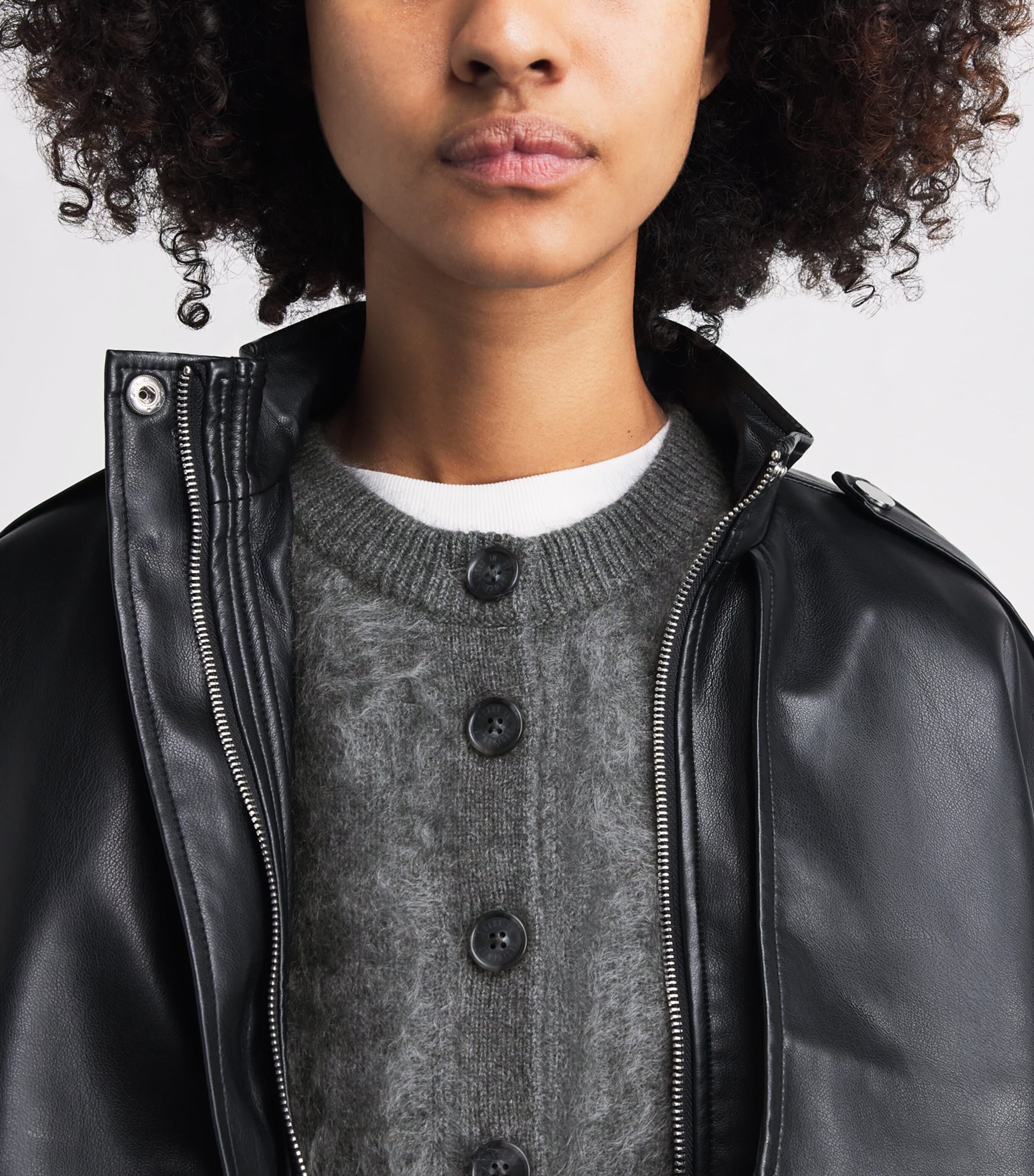 Guest In Residence Womens Cashmere Grizzly Cardigan Charcoal Image 3