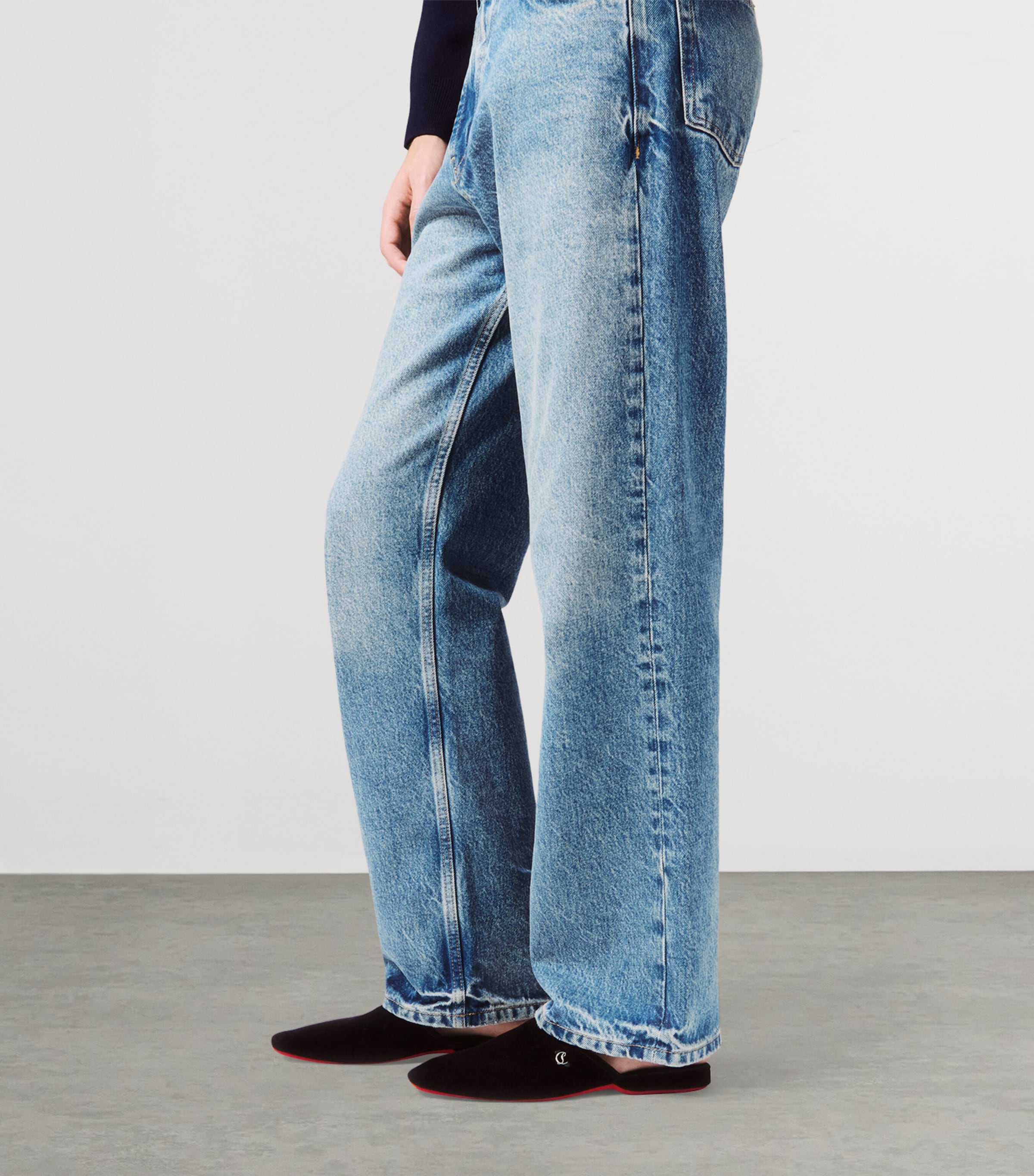 Tonton Dede Velvet-Suede Slippers BK01 Image 2