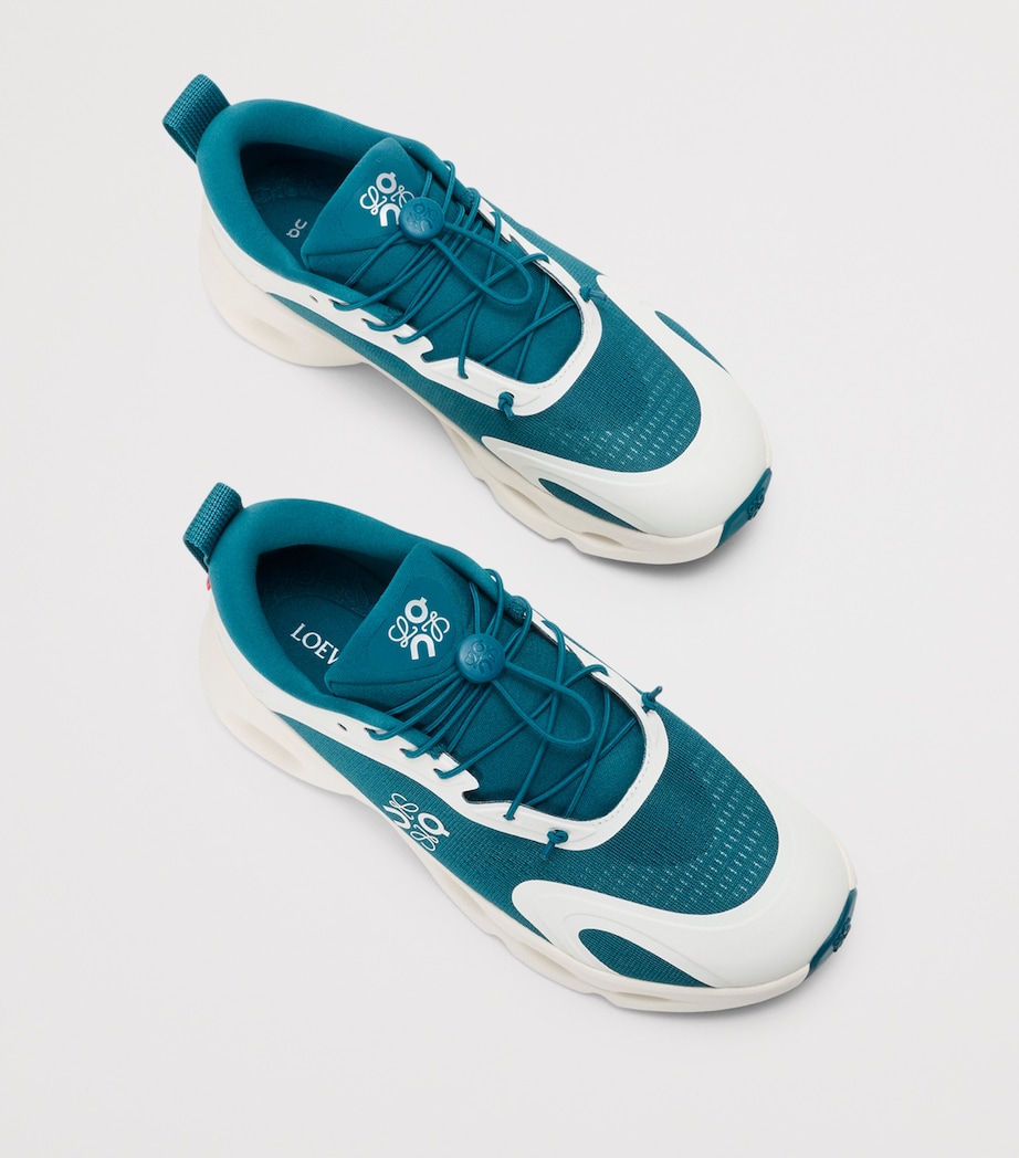 LOEWE x On Cloudsolo Trainers Teal/eggshell Image 4