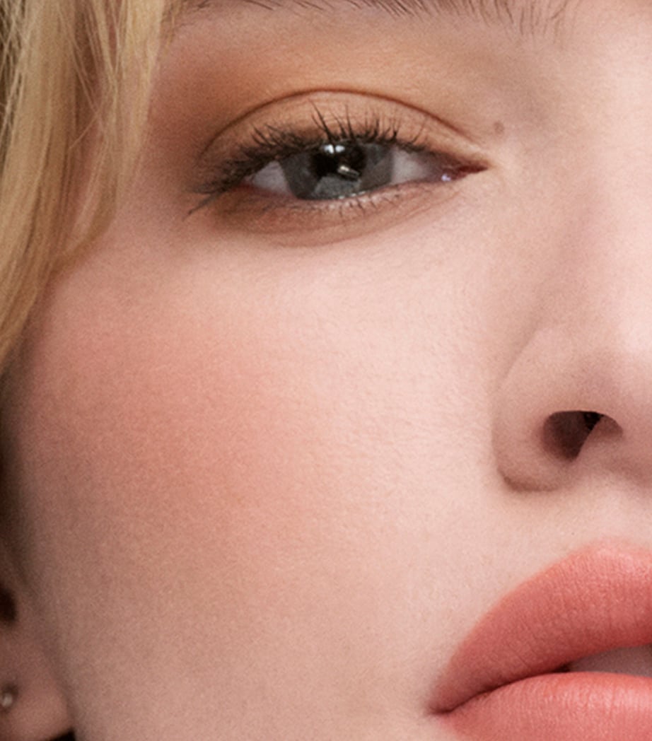 Sculpting Blush MAGNETIC GLOW Image 3