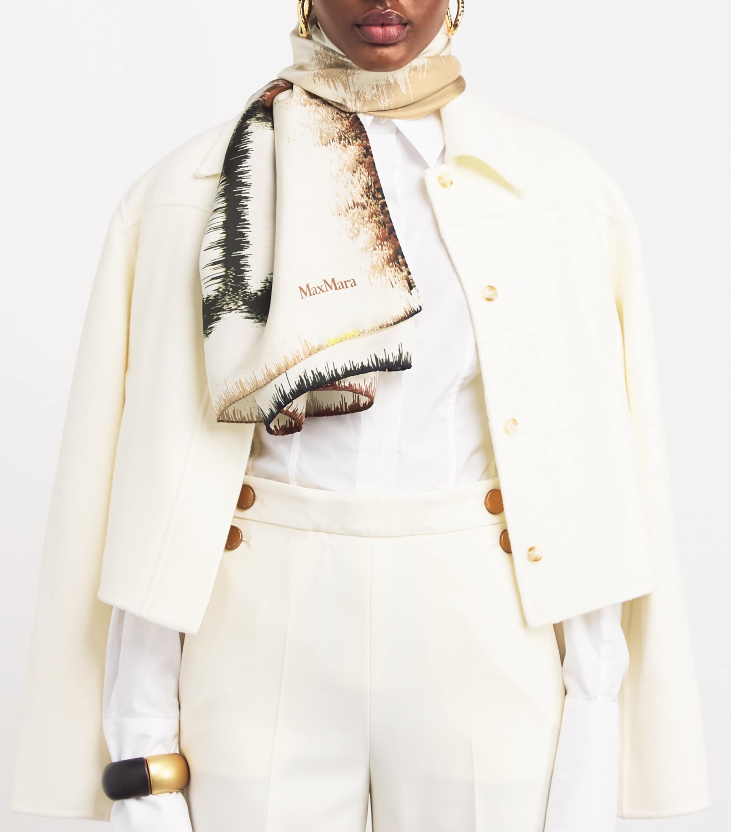 VIP【関税送料無料】希少 MAX MARA WHITE BEIGE SILK SCARVES Silk scarfs | Max Mara