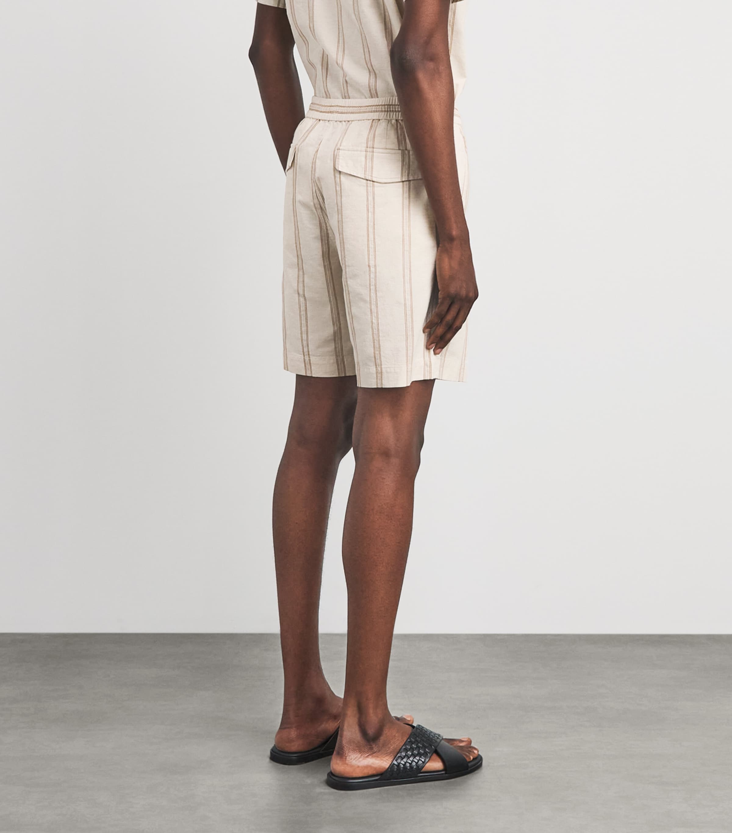 Vince Mens Cotton-Hemp Stripe Shorts Midland/smock White Image 5