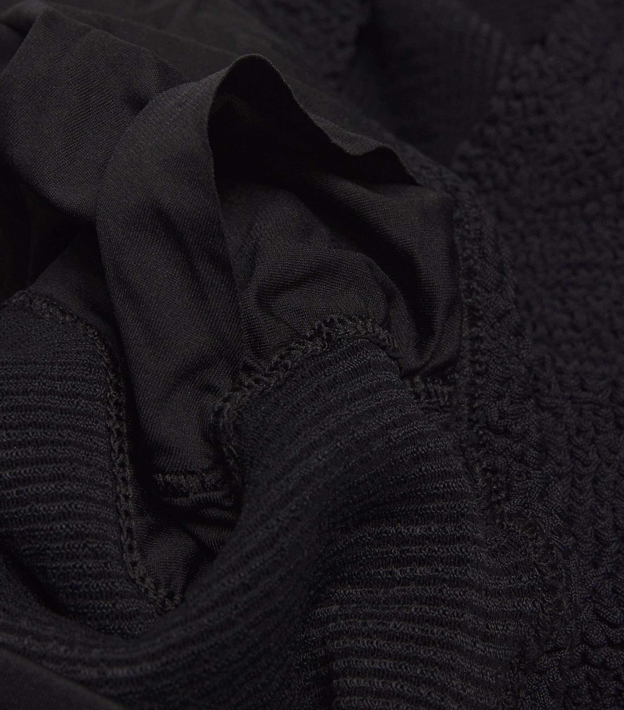 Hunza G Womens Post-Mastectomy Swimsuit Black Image 4