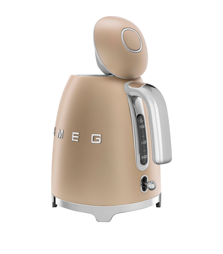 '50s Style Kettle - Matte Champagne (1.7L) MATTE CHAMPAGNE Image 4