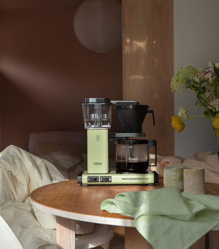 Moccamaster KBG Select Filter Coffee Machine Pastel Green Image 2