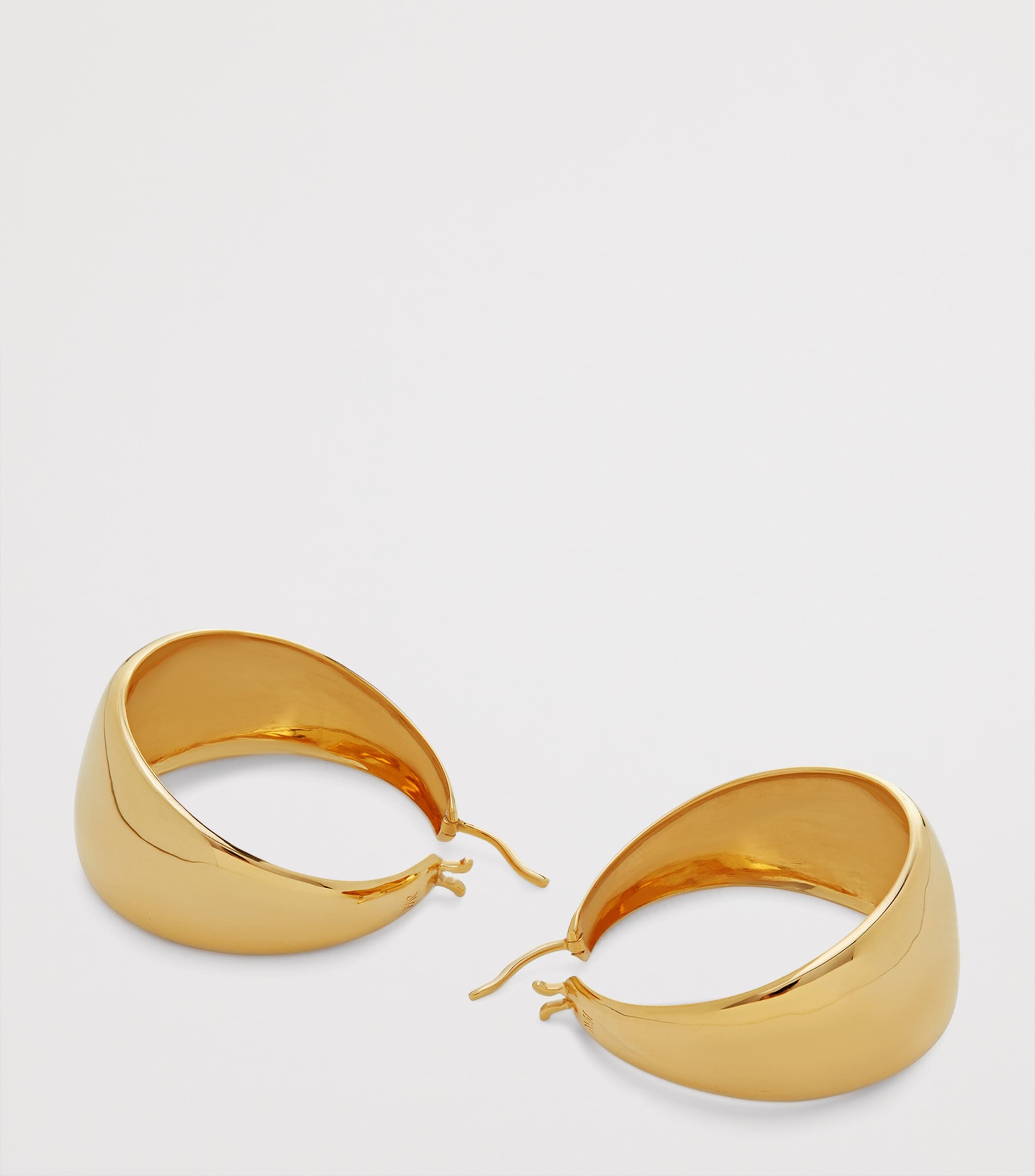 Monica Vinader x Kate Young Large Gold Vermeil Hoop Earrings 18K GOLD VERMEIL Image 2