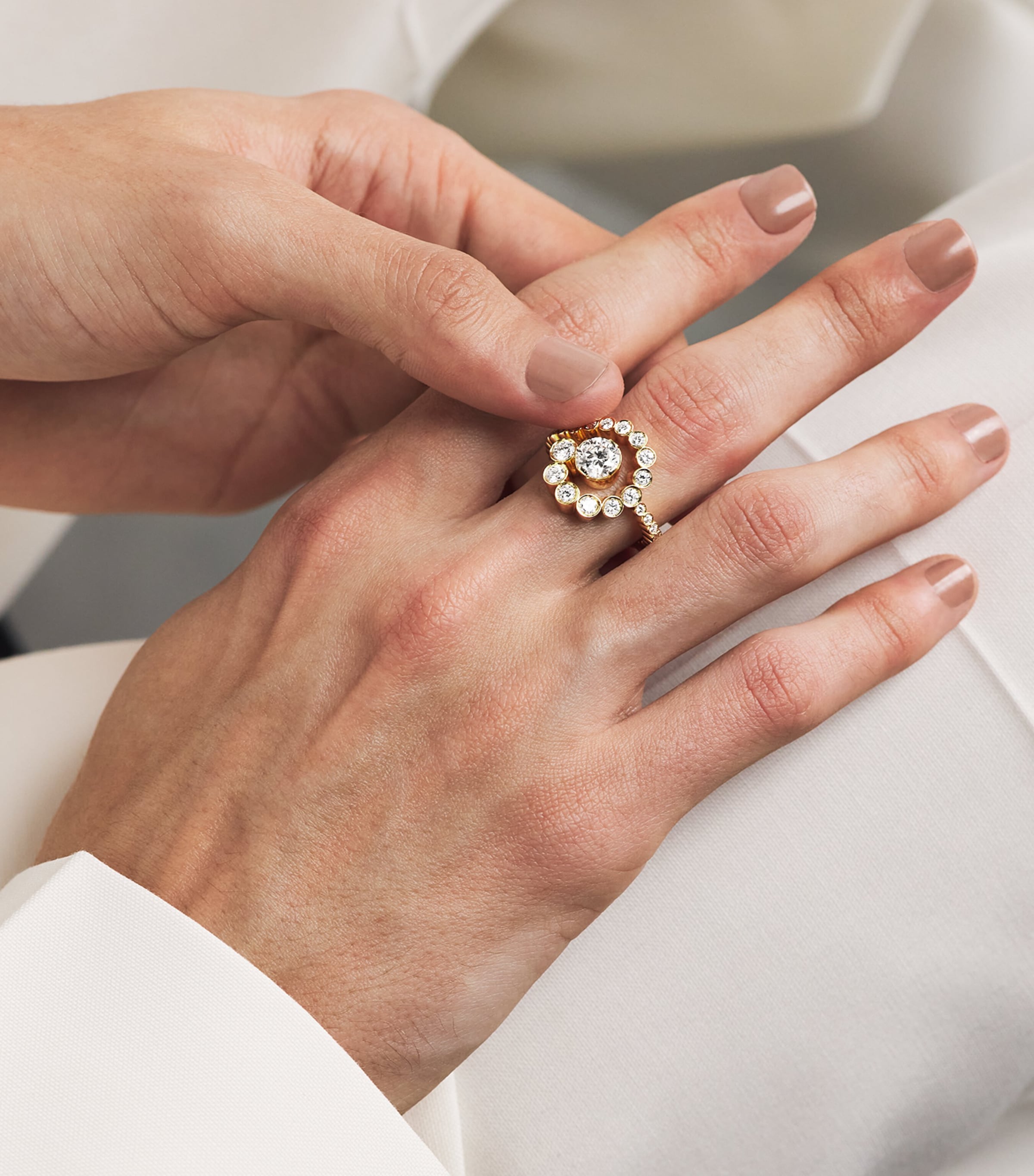 Sophie Bille Brahe Yellow Gold and Diamond Ensemble Escargot Ring Yellow Gold Image 4