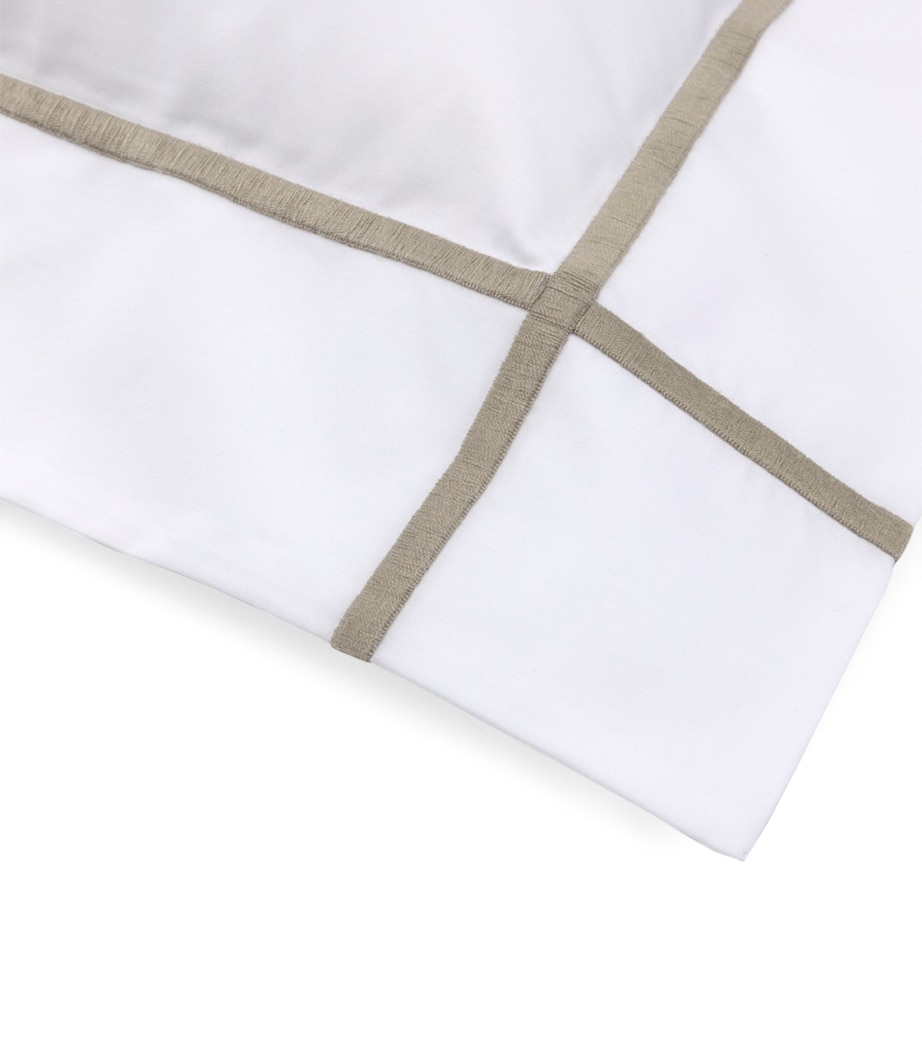 Yves Delorme Athena King Oxford Pillowcase (65cm x 65cm) Kaki Image 3