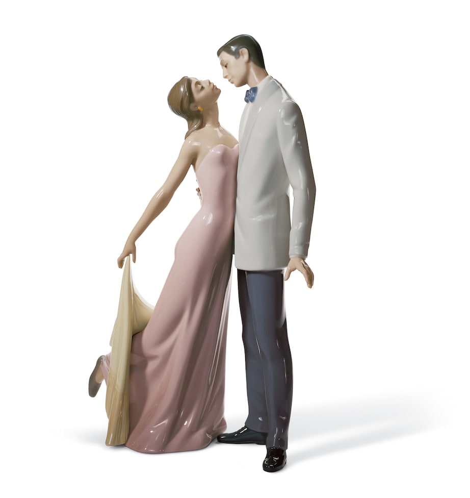 Happy Anniversary Figurine NO COLOUR Image 1