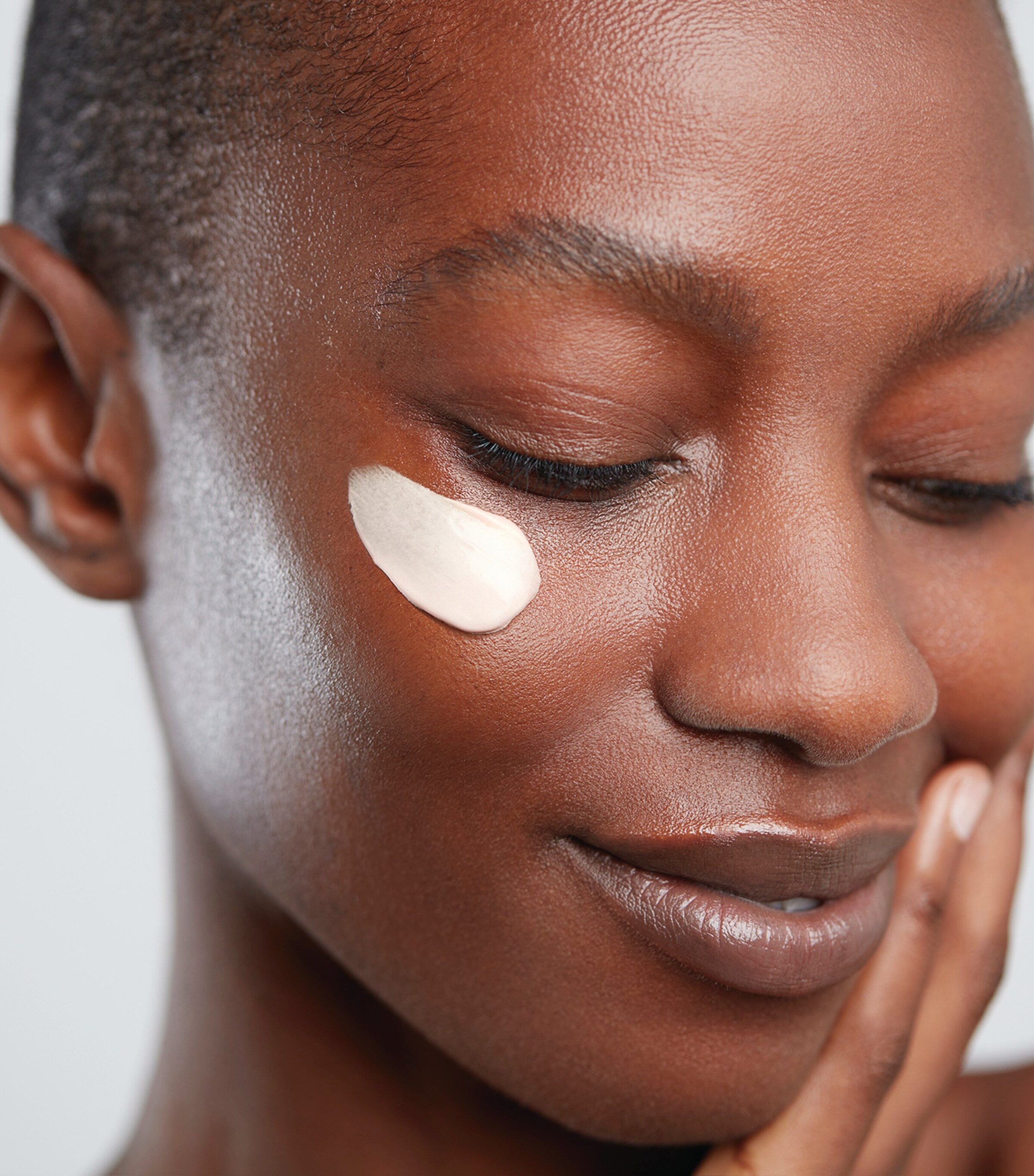 Superfood Glow Priming Moisturiser (60ml) NO COLOUR Image 9