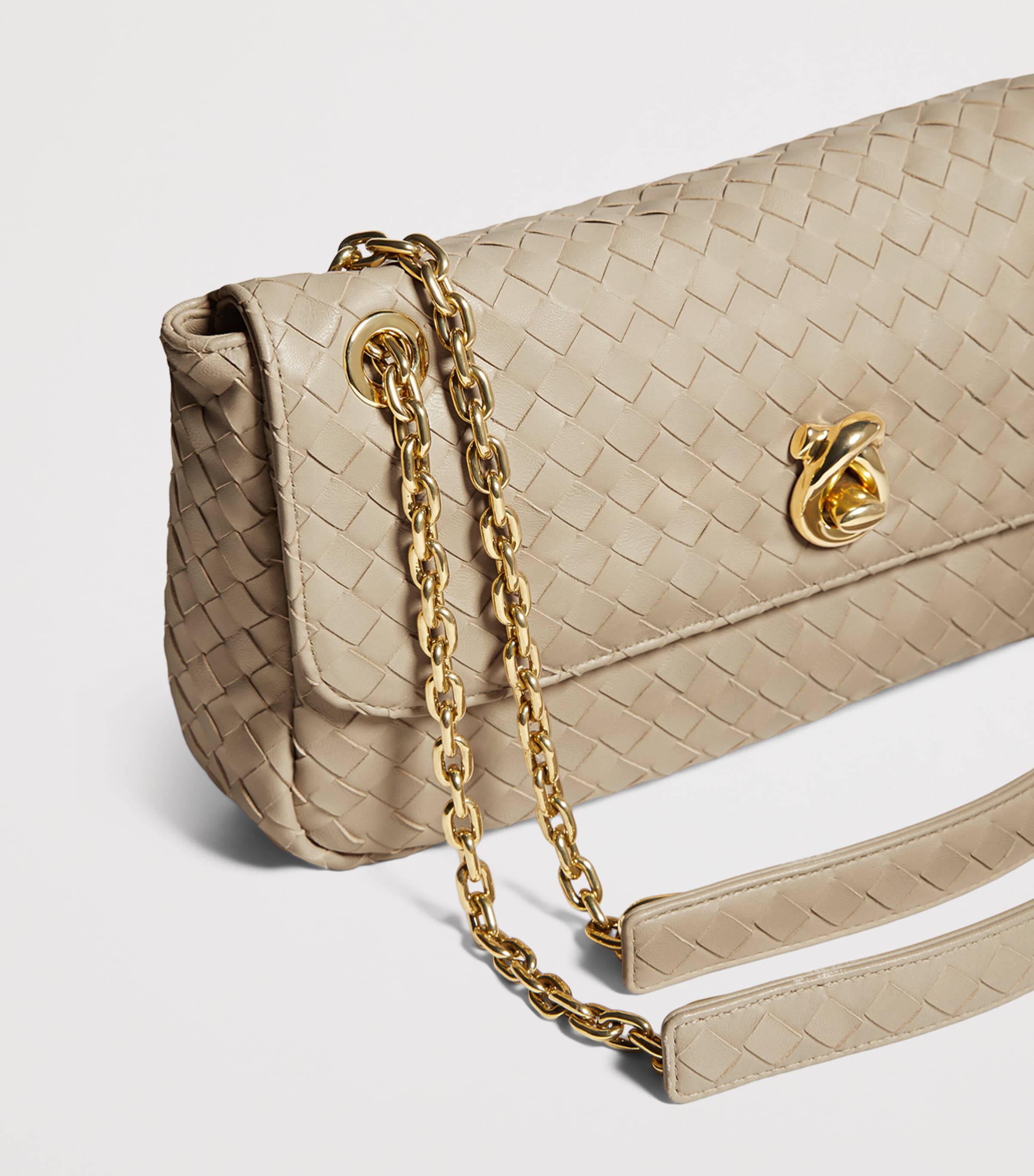 Bottega Veneta Leather Madison Shoulder Bag Image 6