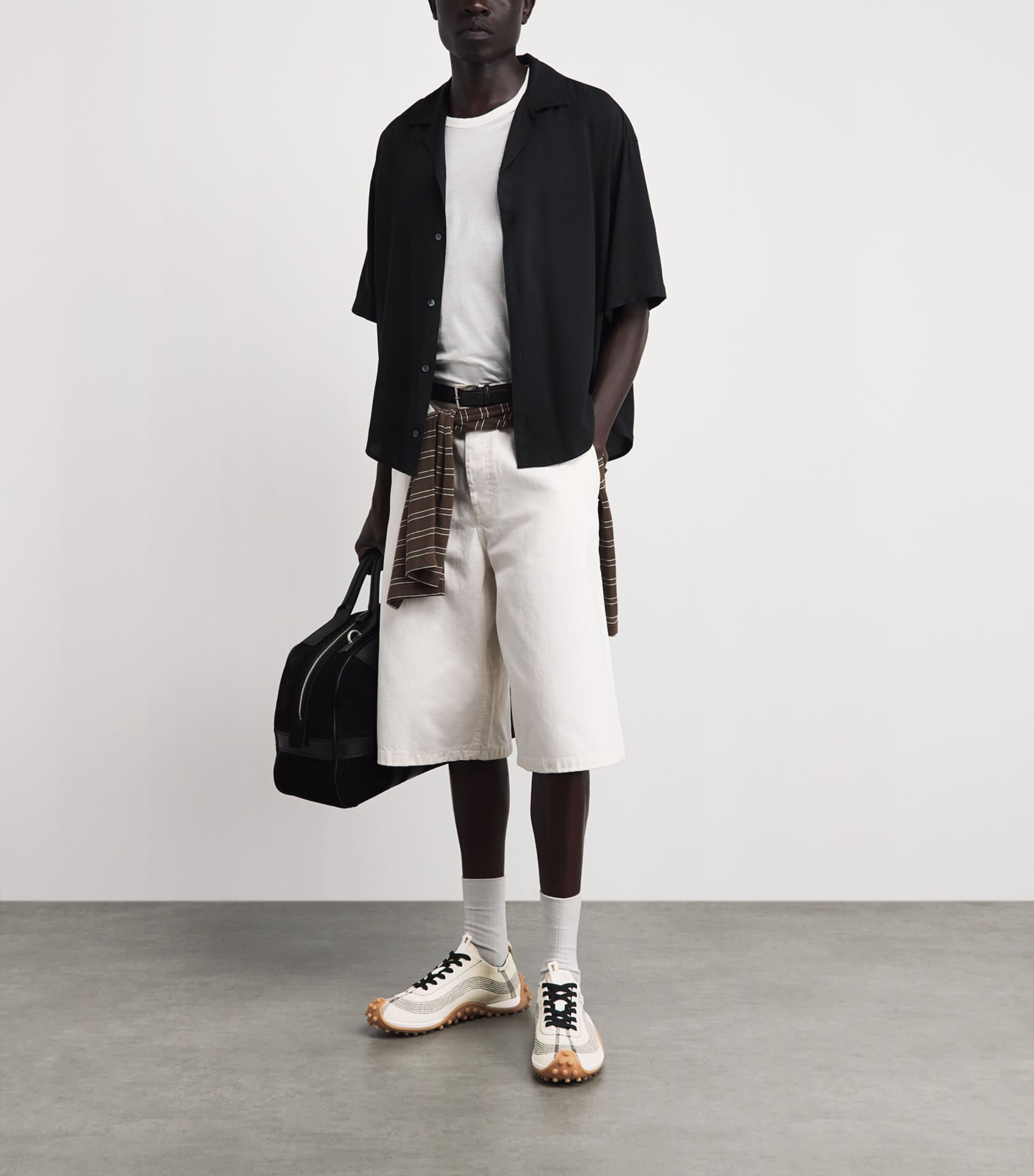 AMI Paris Mirage Sneakers Blanc Creme Image 4