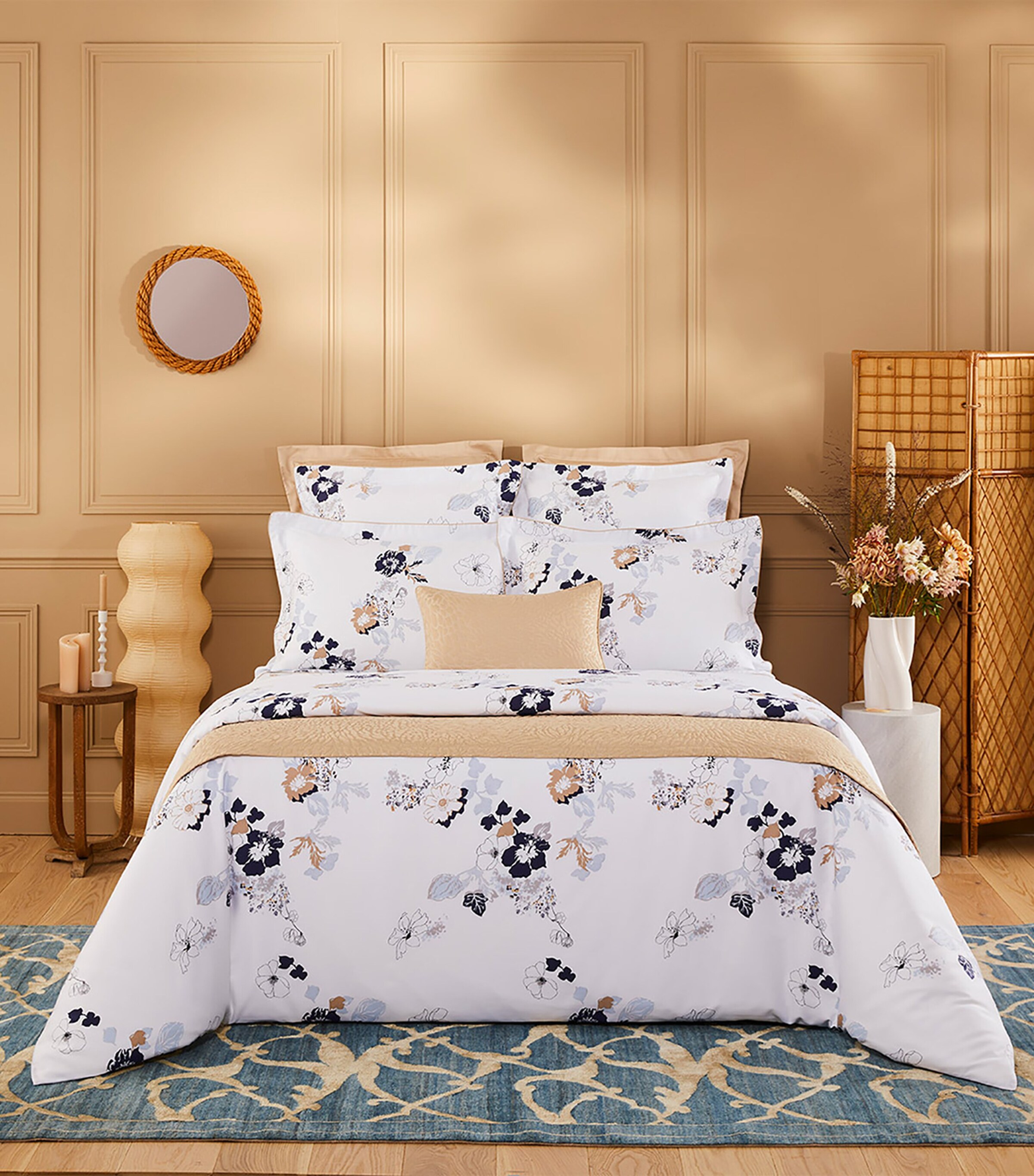 Yves Delorme Organic Cotton Eclipses Super King Fitted Sheet (180cm x 200cm) Multicoloured Image 1