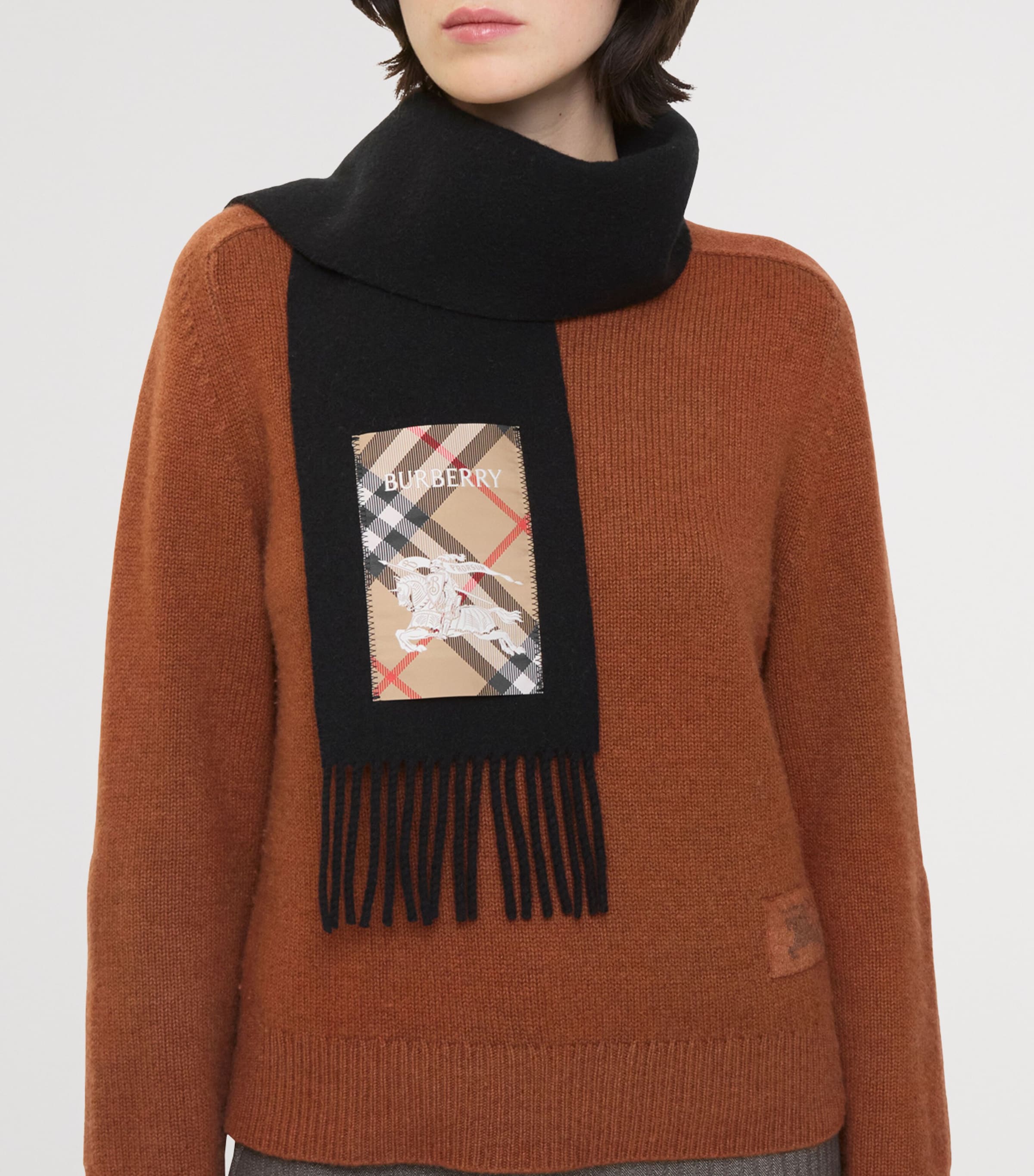 Burberry Cashmere Check Scarf Black/sand Image 5