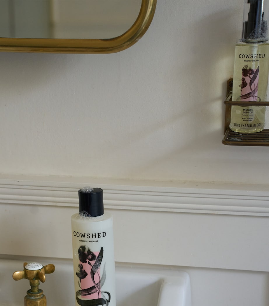 Cowshed Indulge Body Oil (100ml) N/a Image 4