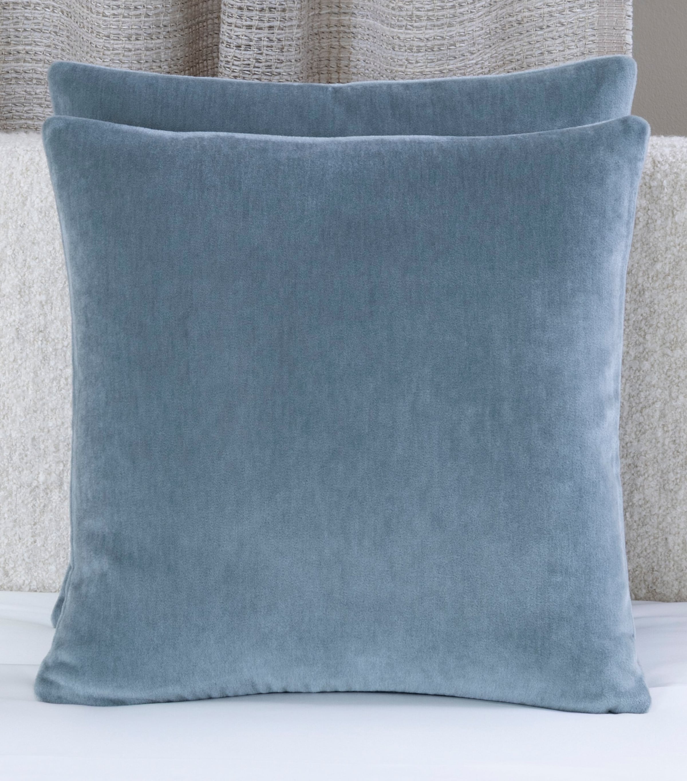 Frette Luxury Velvet Cushion Cover (50cm x 50cm) Rainy Sky Image 1