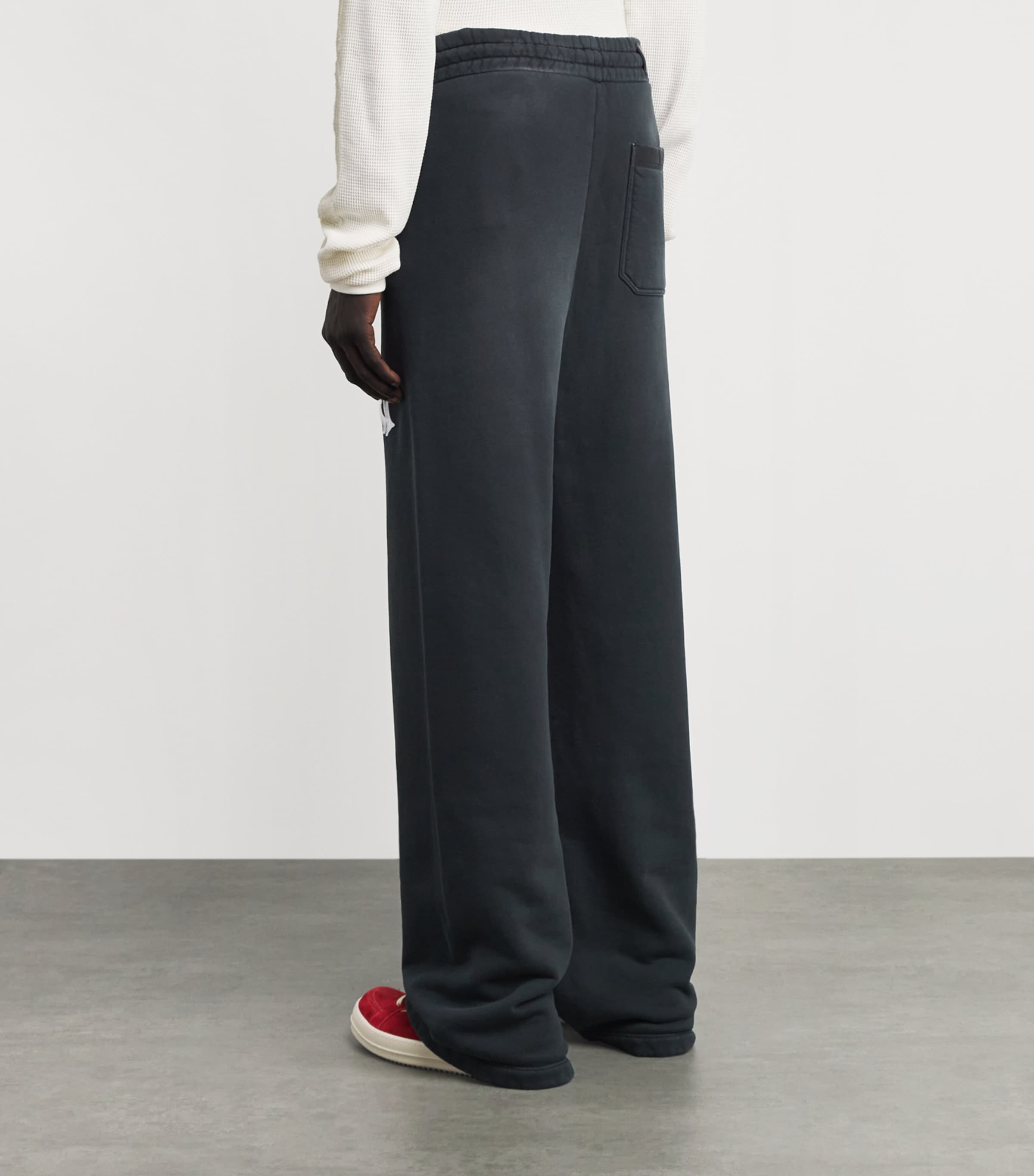 AMIRI Mens Cotton Hollywood Sweatpants Black Image 5