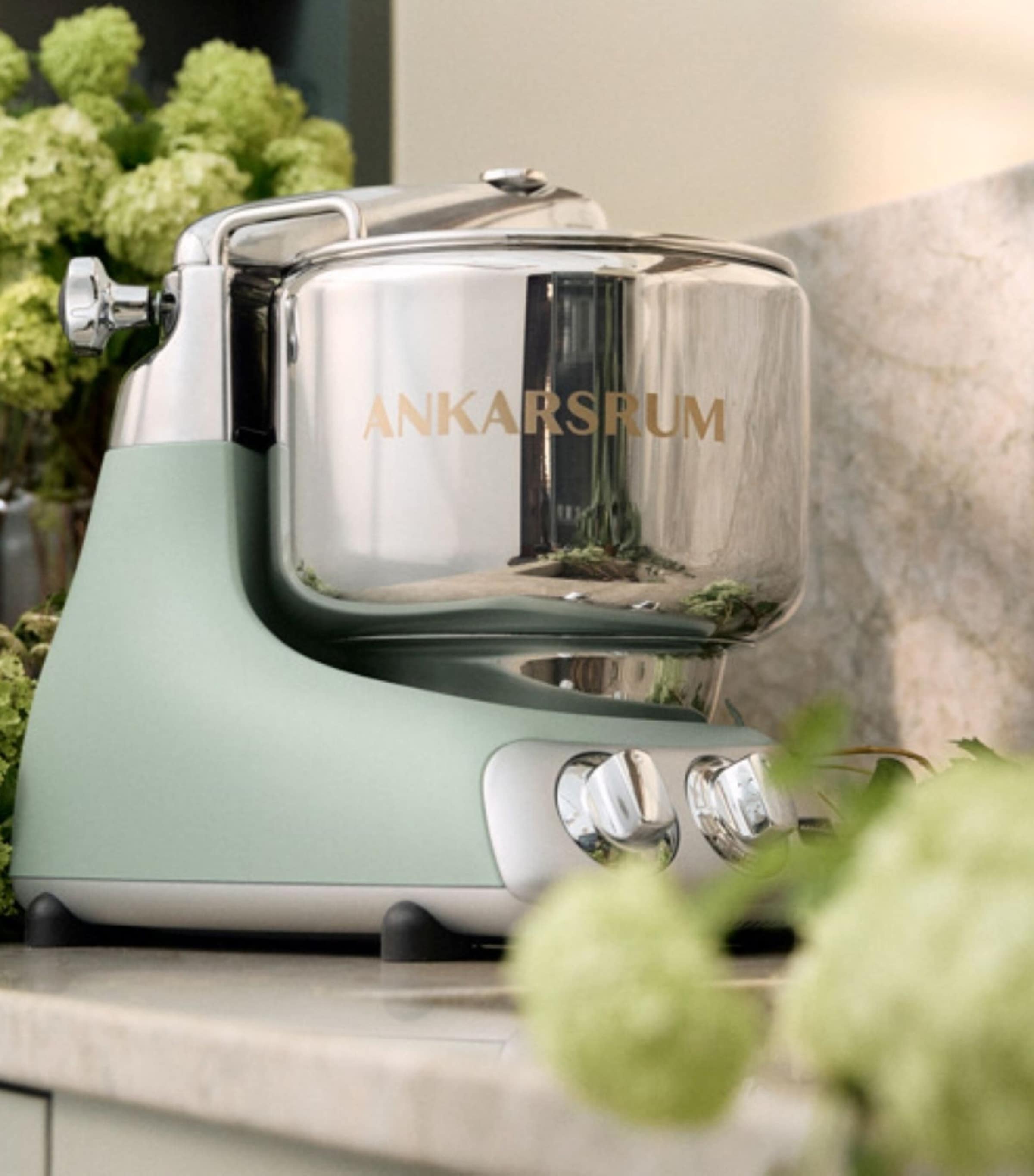 Ankarsrum Assistent Original 6230 Mixer (7L) Nordic Sage Image 2
