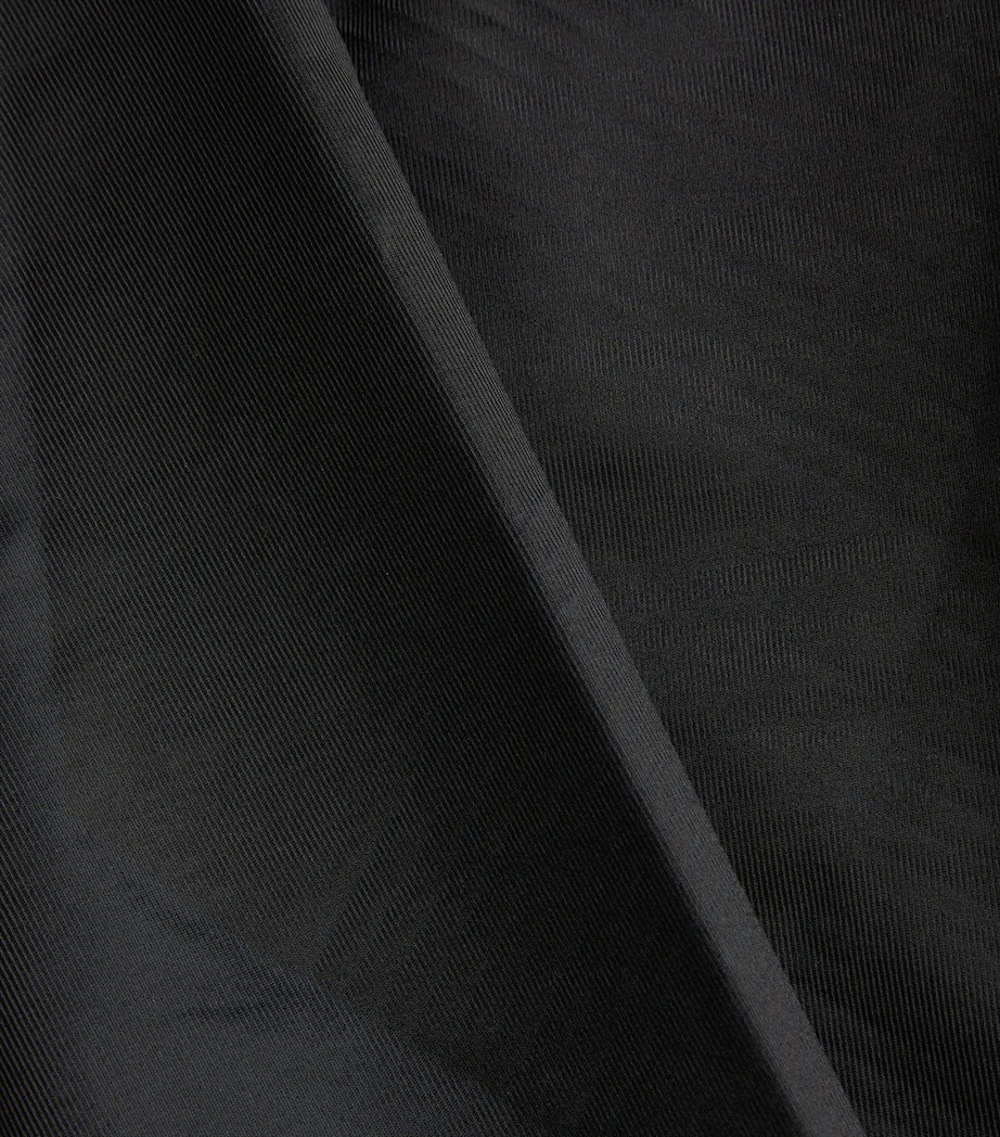 SPANXshape Invisible High-Waist Mid-Thigh Shorts - Medium Control VERY BLACK Image 4