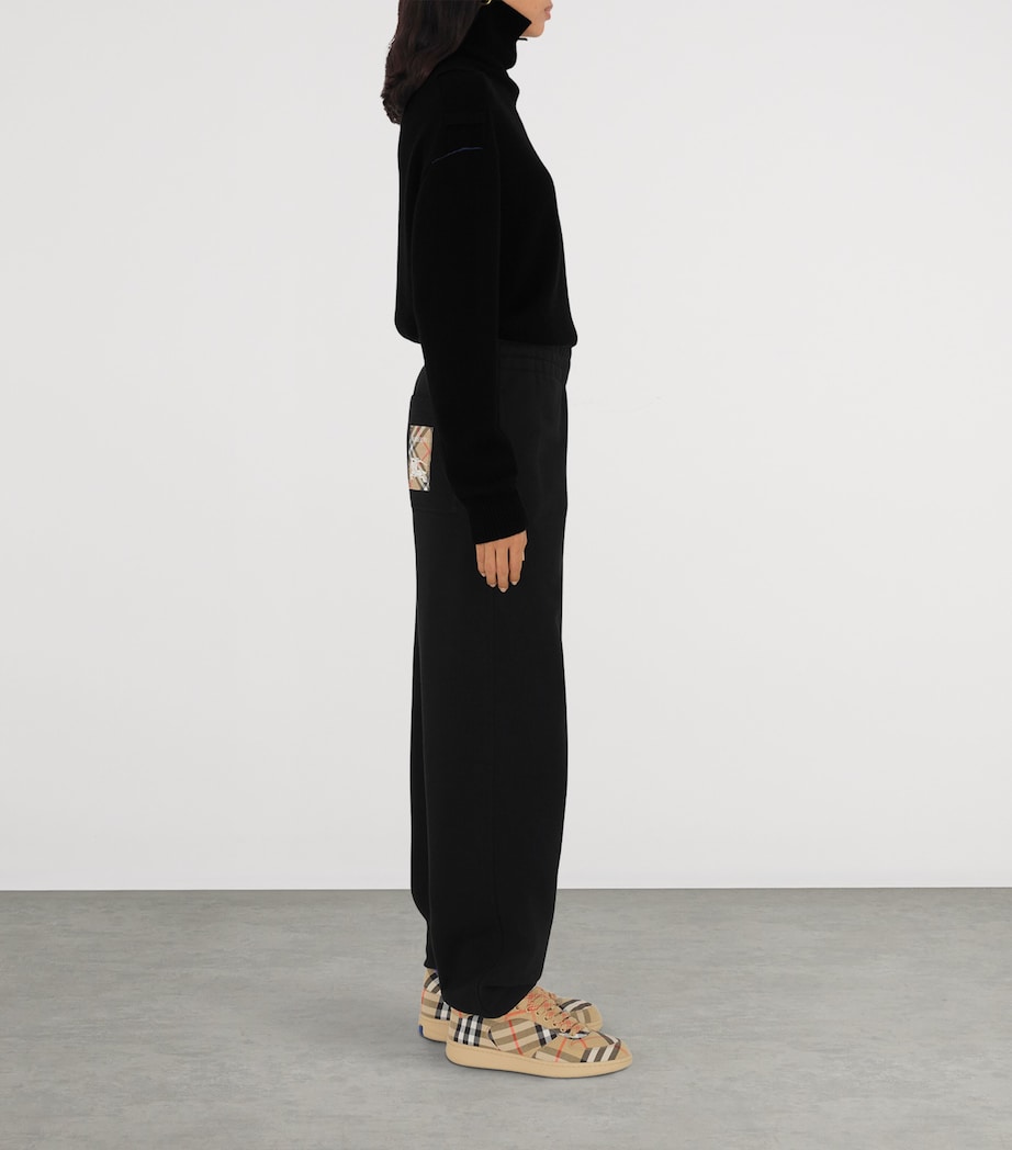 Check Label Sweatpants BLACK Image 5