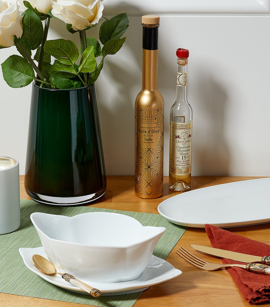 White Fluted Sauce Boat (550ml) WHITE Image 3